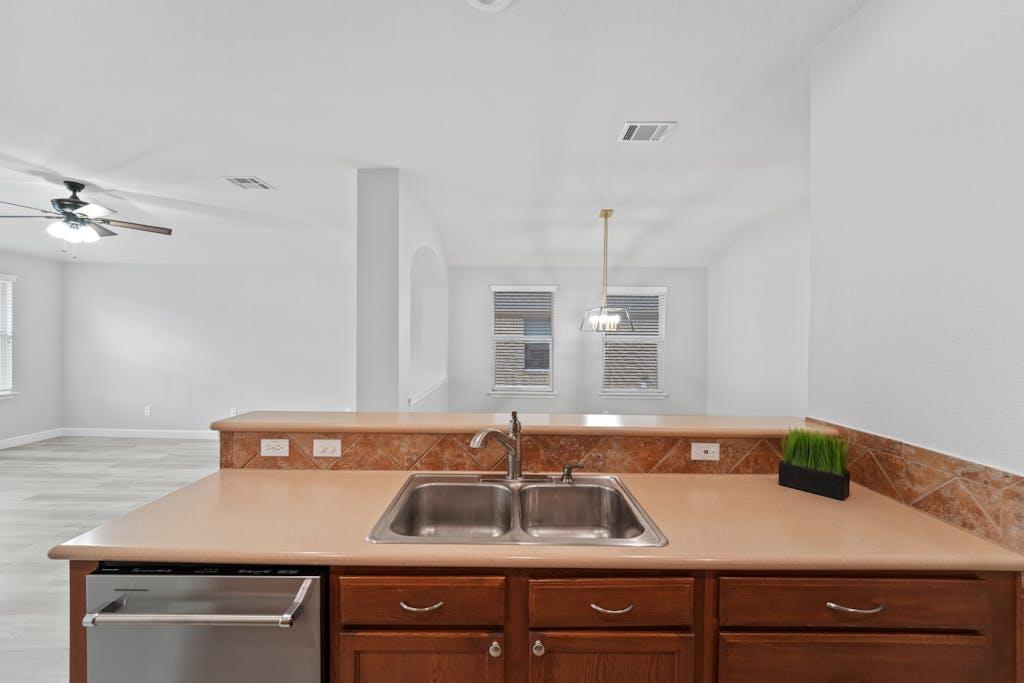 3529 Shiraz Loop, Round Rock, TX 78665