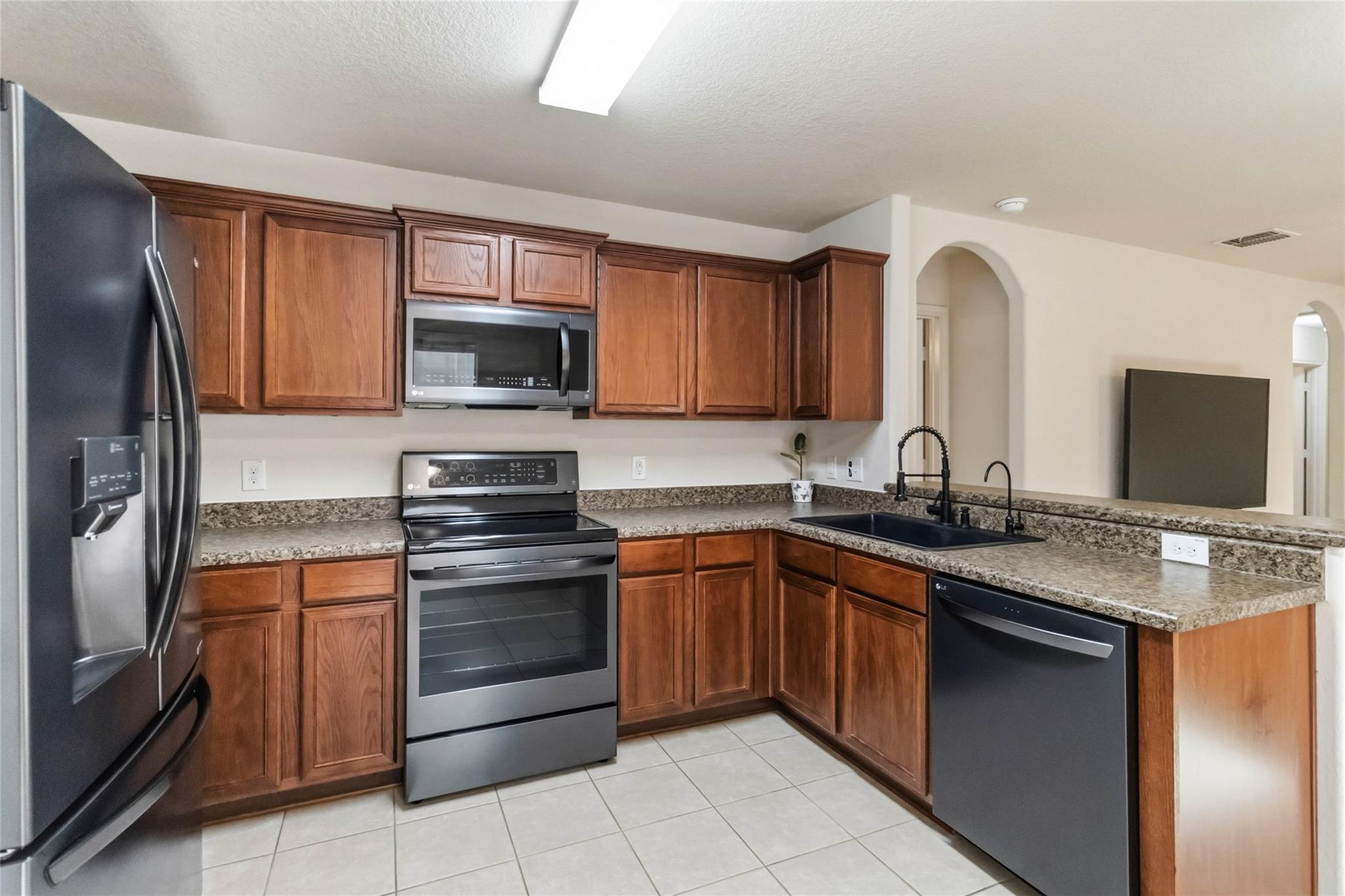 5435 Chase Cyn, San Antonio, TX 78252