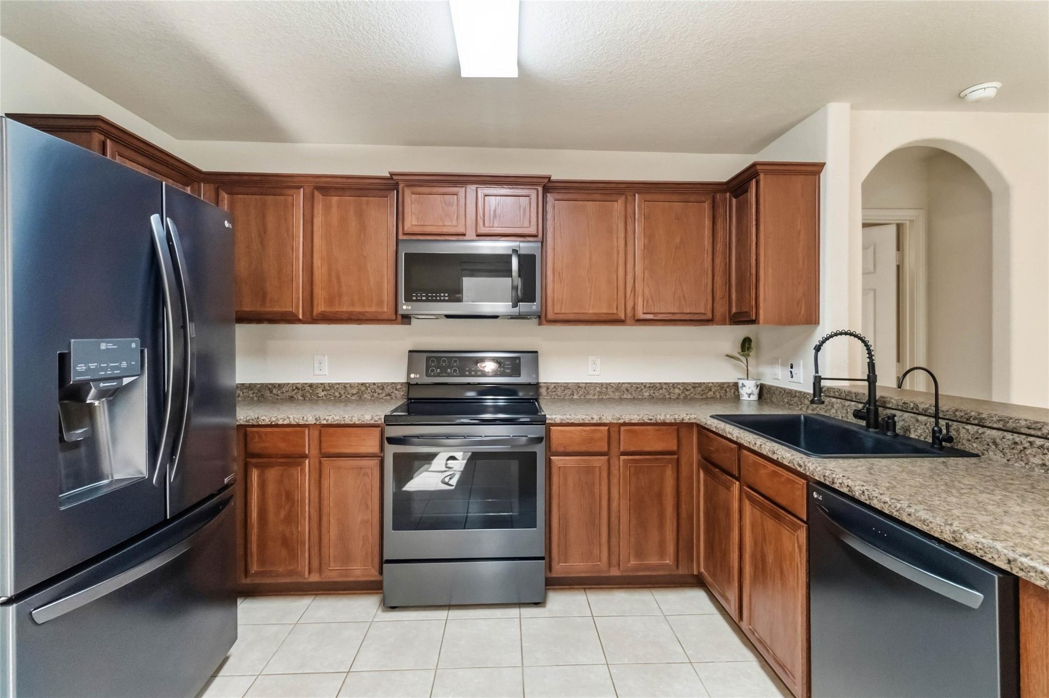 5435 Chase Cyn, San Antonio, TX 78252