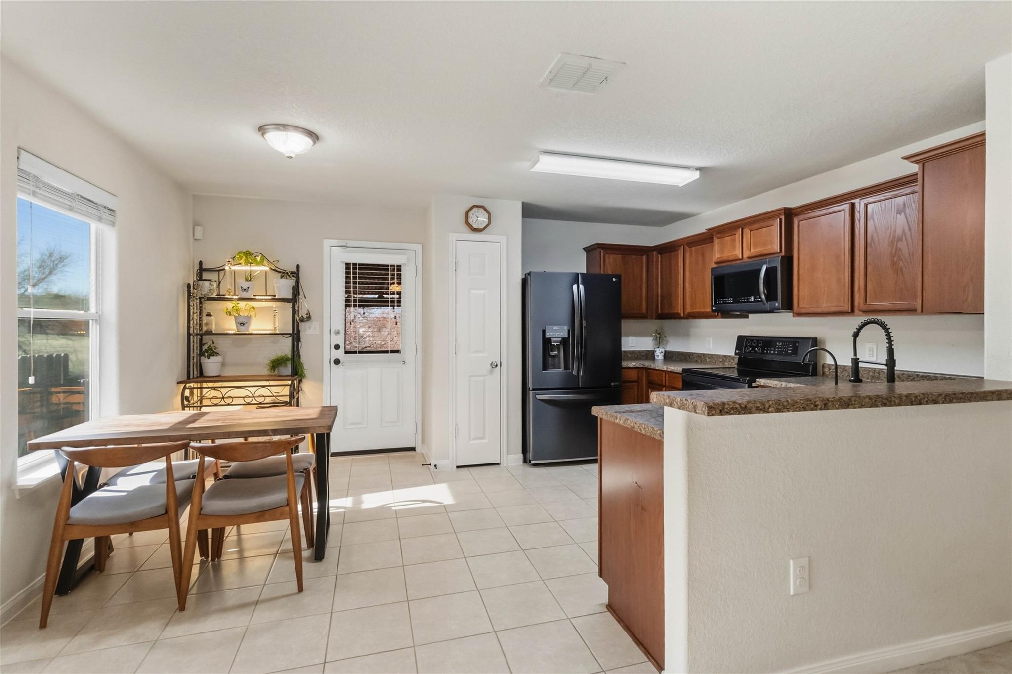 5435 Chase Cyn, San Antonio, TX 78252