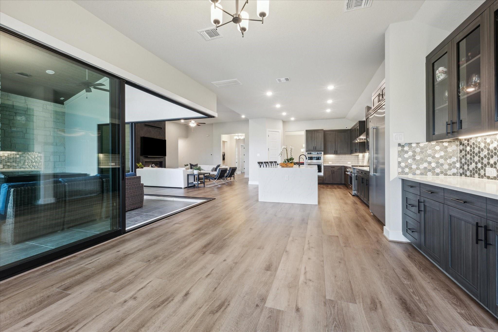 700 Echelon Pl, Austin, TX 78738