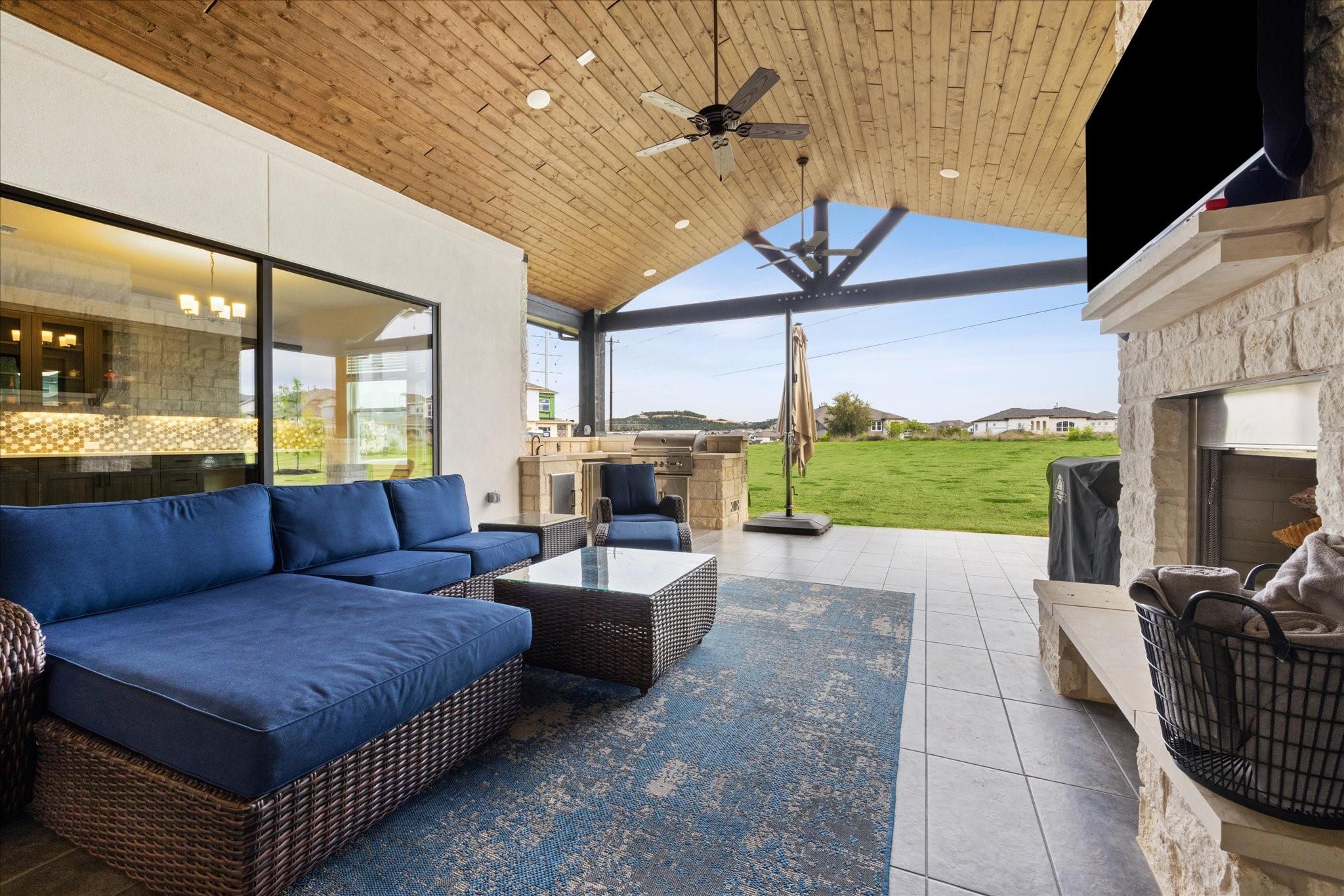 700 Echelon Pl, Austin, TX 78738