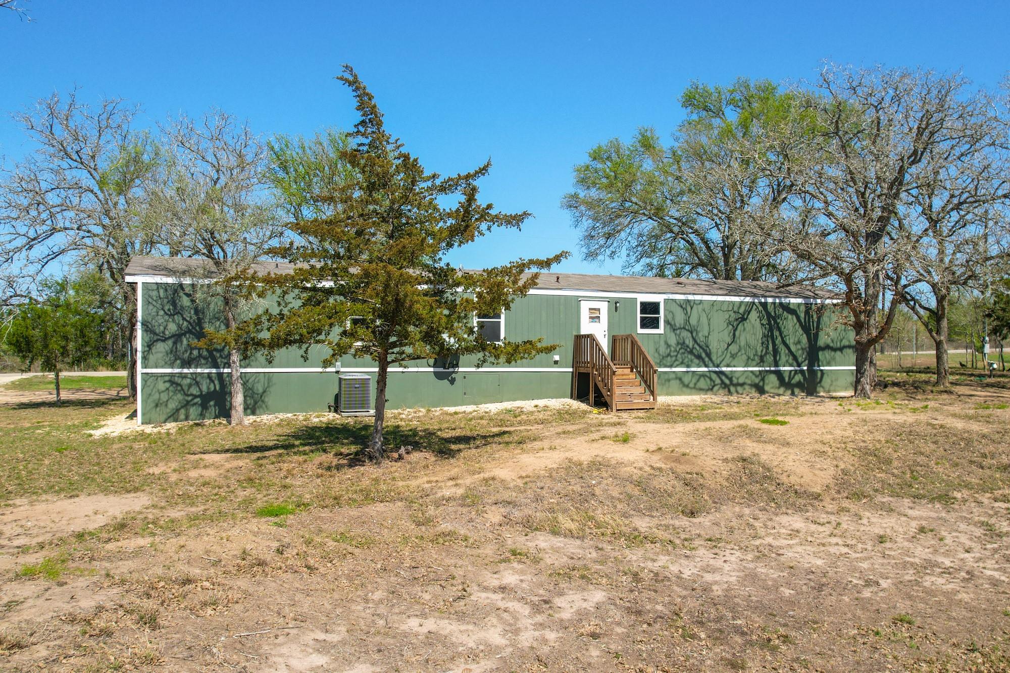6739 Taylorsville Rd, Dale, TX 78616