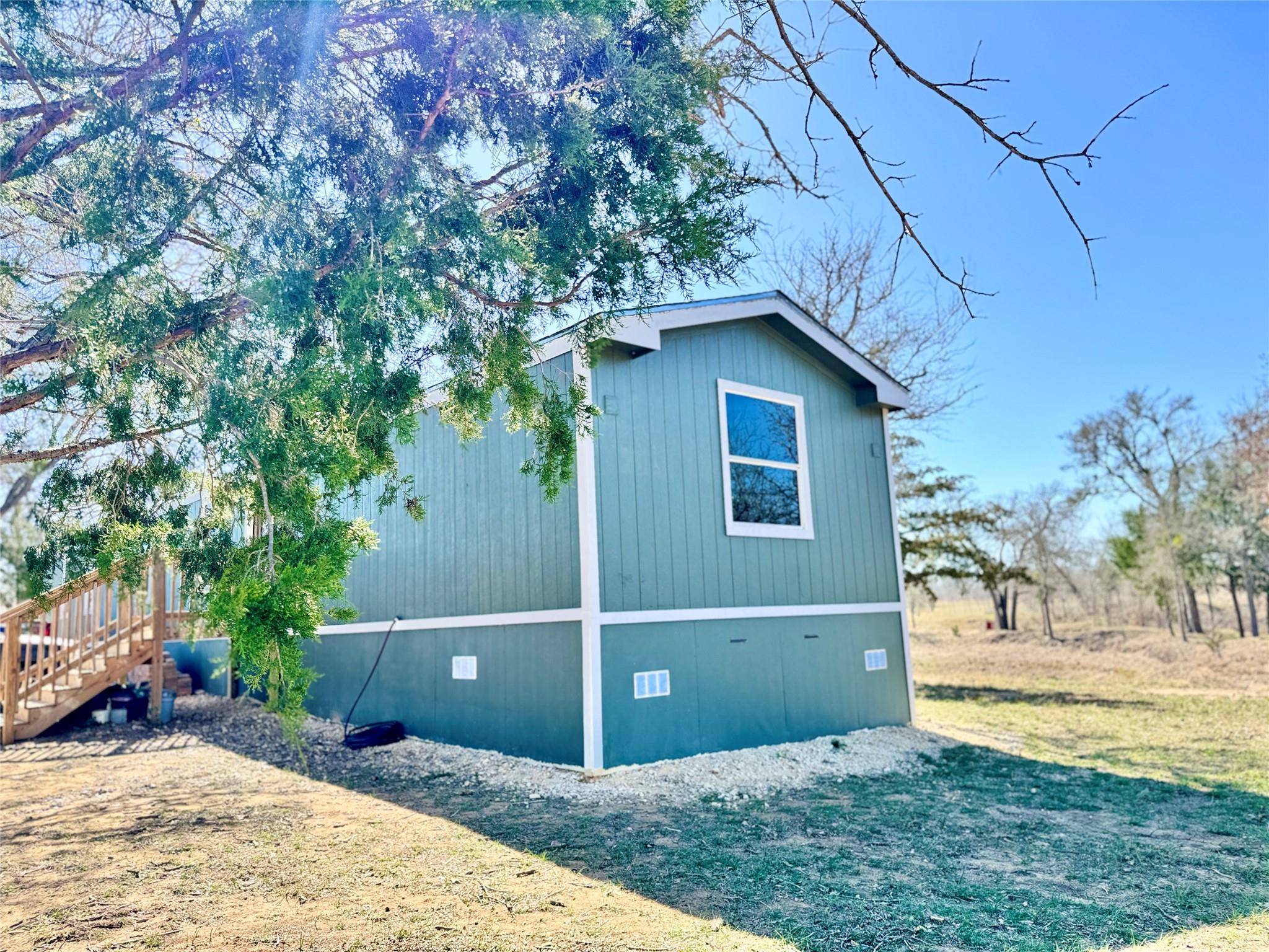6739 Taylorsville Rd, Dale, TX 78616