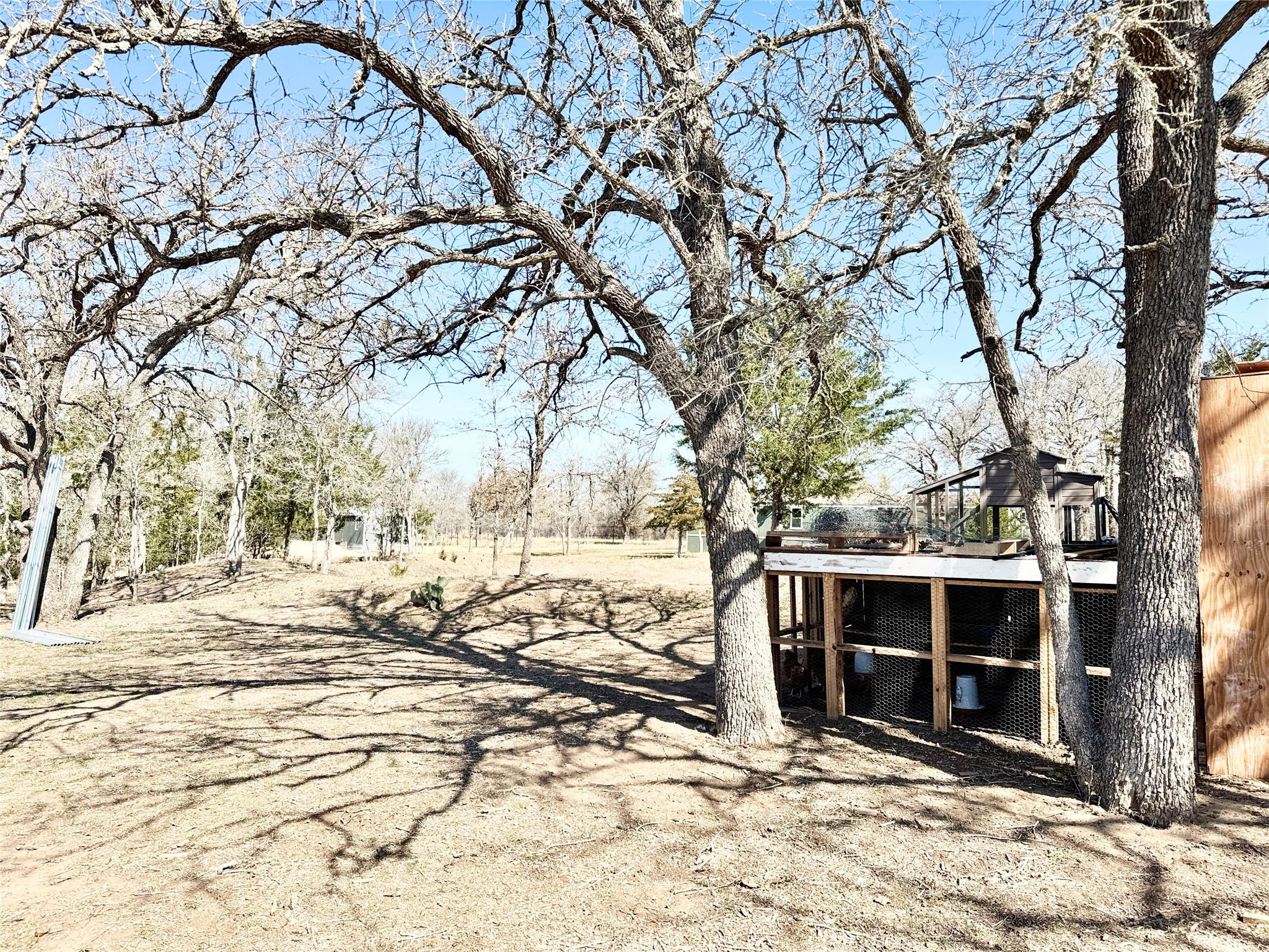 6739 Taylorsville Rd, Dale, TX 78616