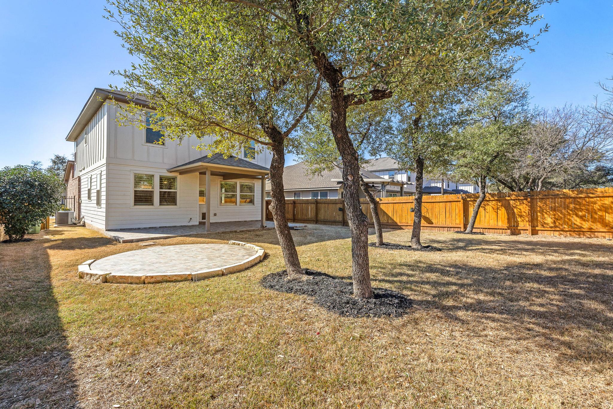 529 Cinnamon Teal Ln, Leander, TX 78641