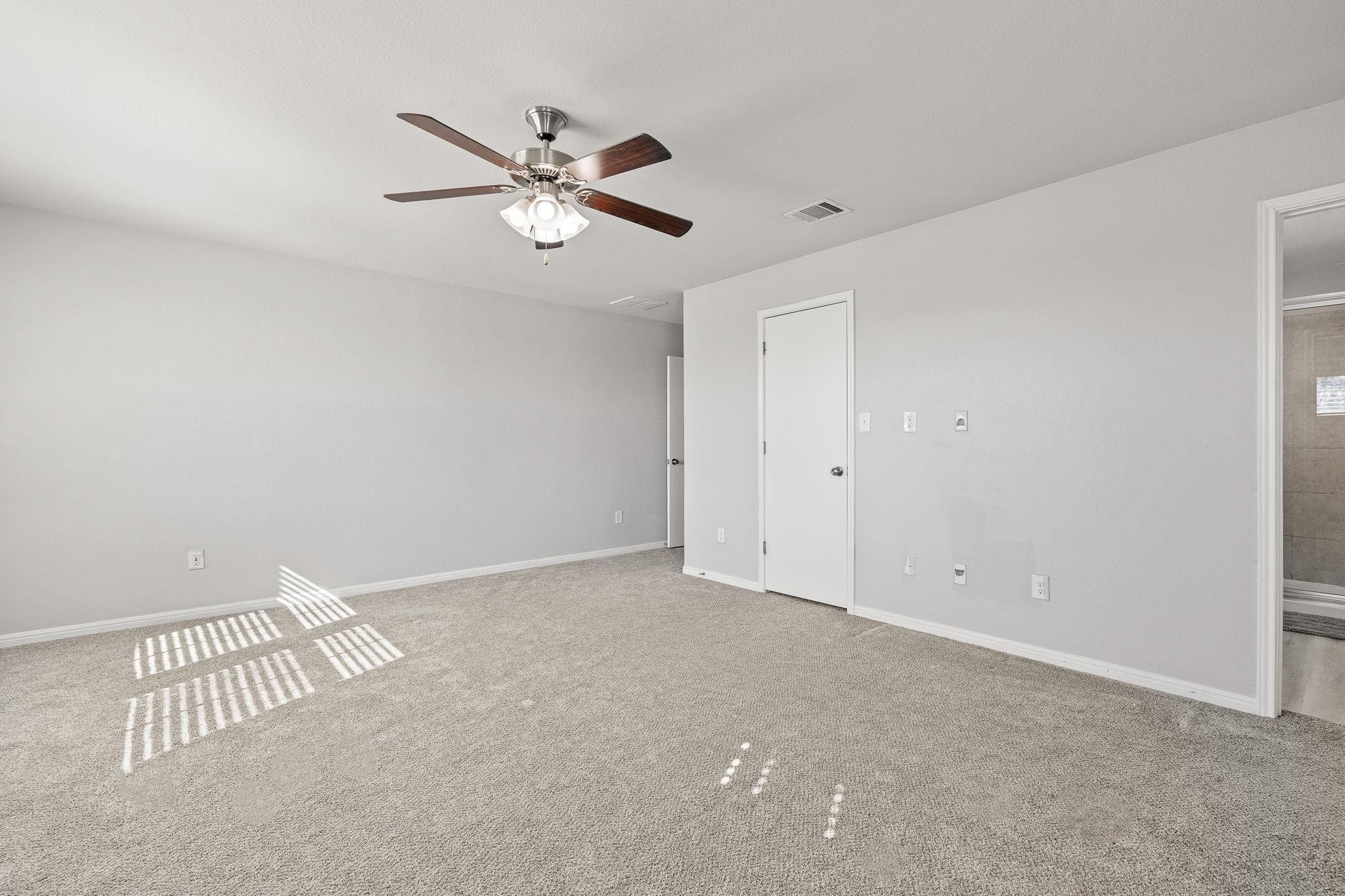 529 Cinnamon Teal Ln, Leander, TX 78641