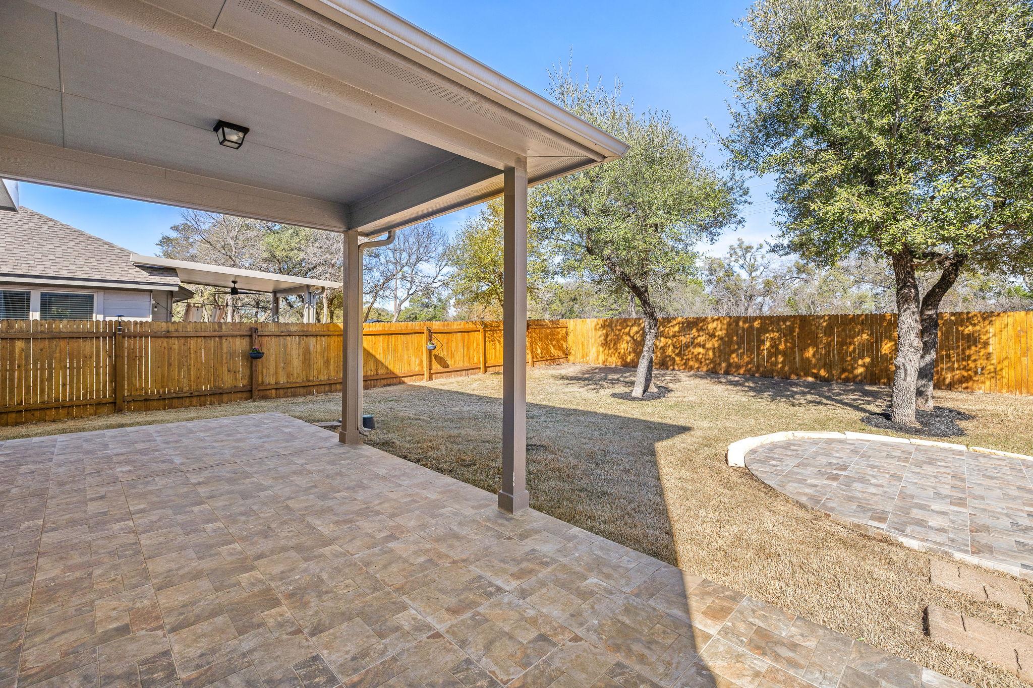 529 Cinnamon Teal Ln, Leander, TX 78641