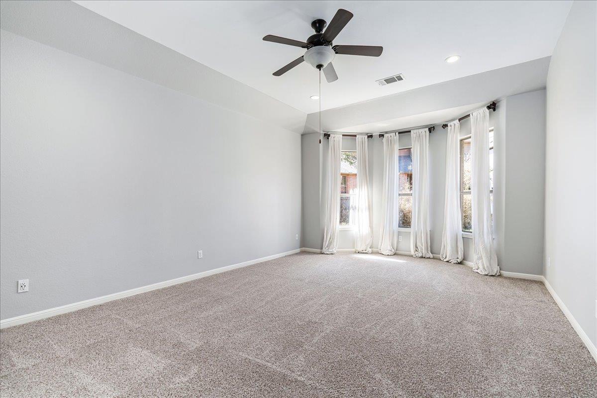 12101 Labrador Bay Ct, Austin, TX 78732