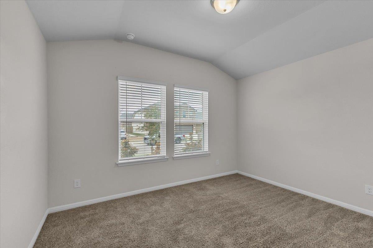 405 Grasslands Trl, Hutto, TX 78634