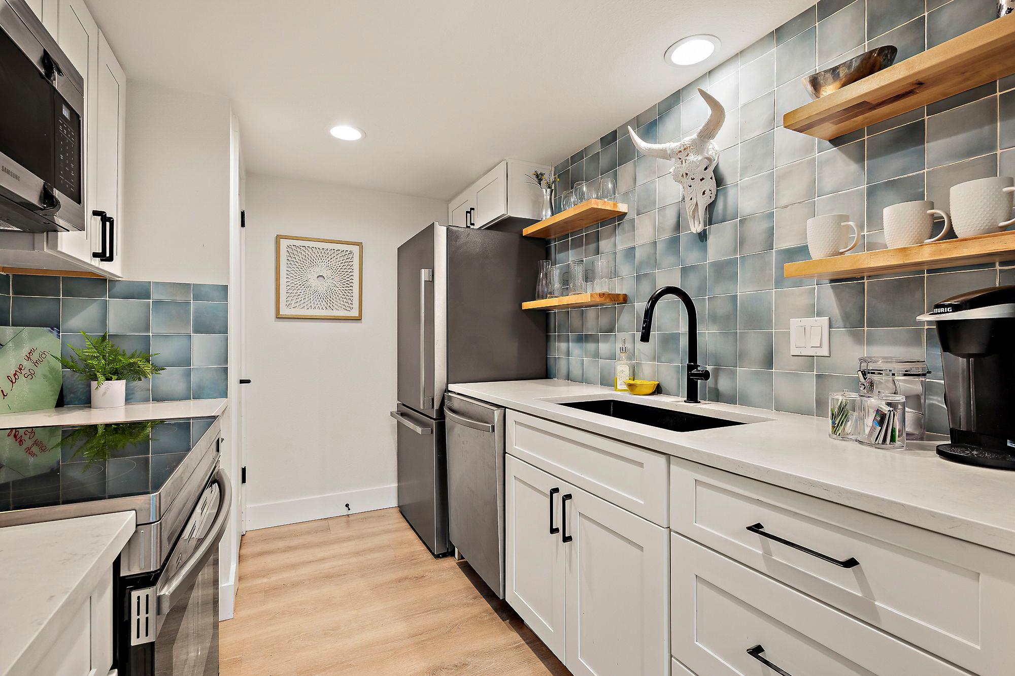 1206 Hollow Creek Dr # 3, Austin, TX 78704