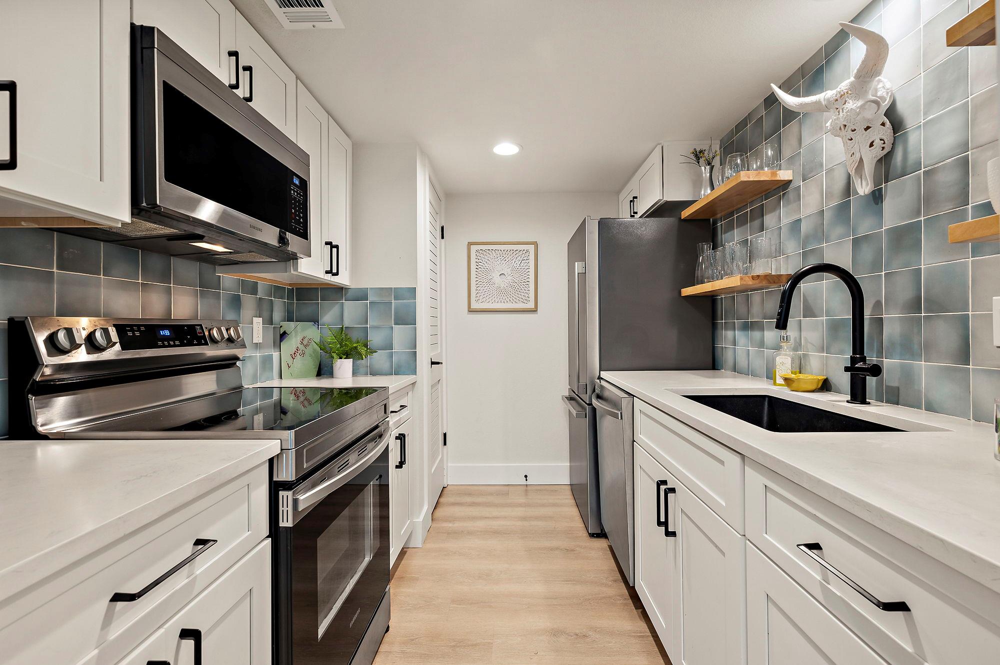 1206 Hollow Creek Dr # 3, Austin, TX 78704