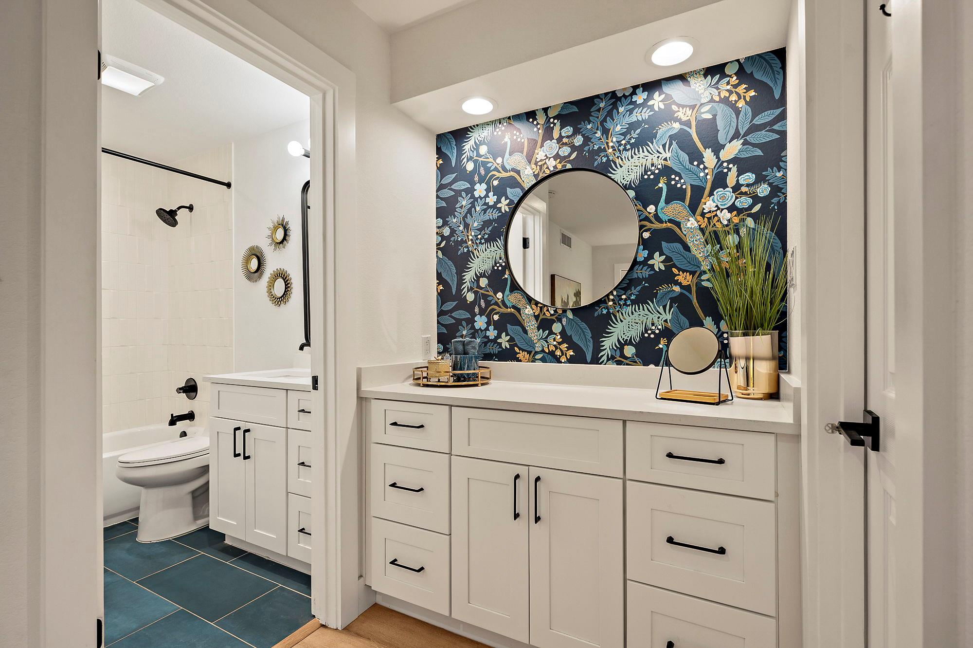 1206 Hollow Creek Dr # 3, Austin, TX 78704