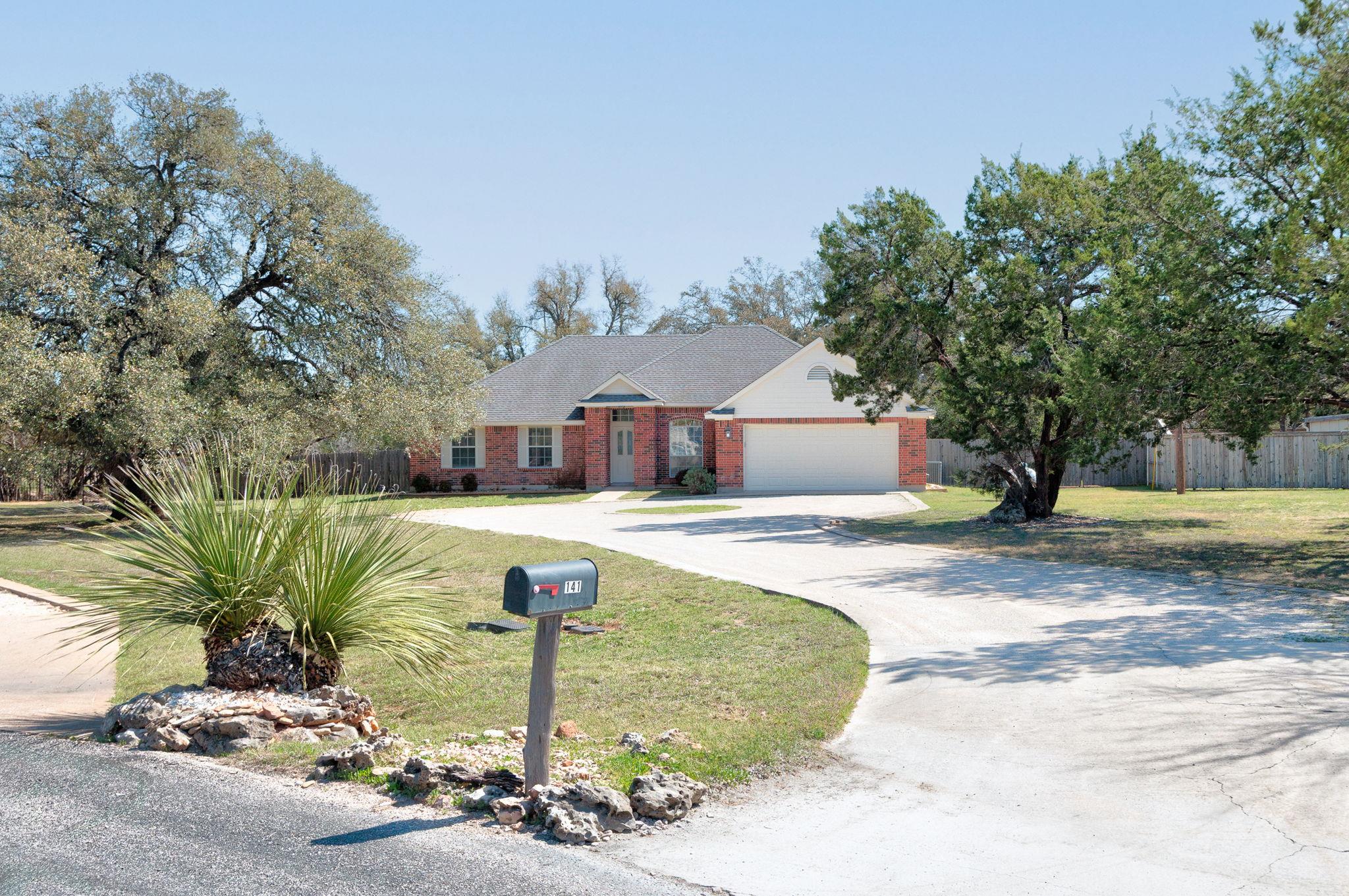 141 Comanche Trl, Georgetown, TX 78633