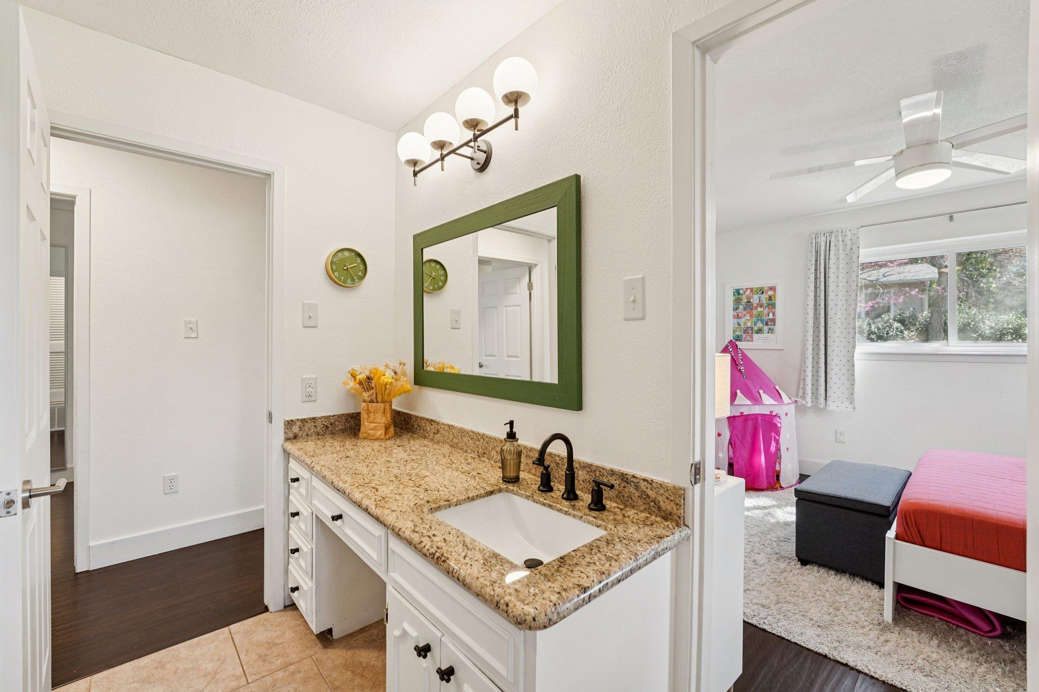 6509 Northeast Dr, Austin, TX 78723