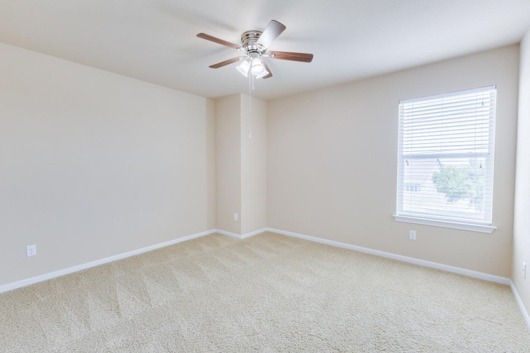 520 Bottle Brush Dr, Kyle, TX 78640