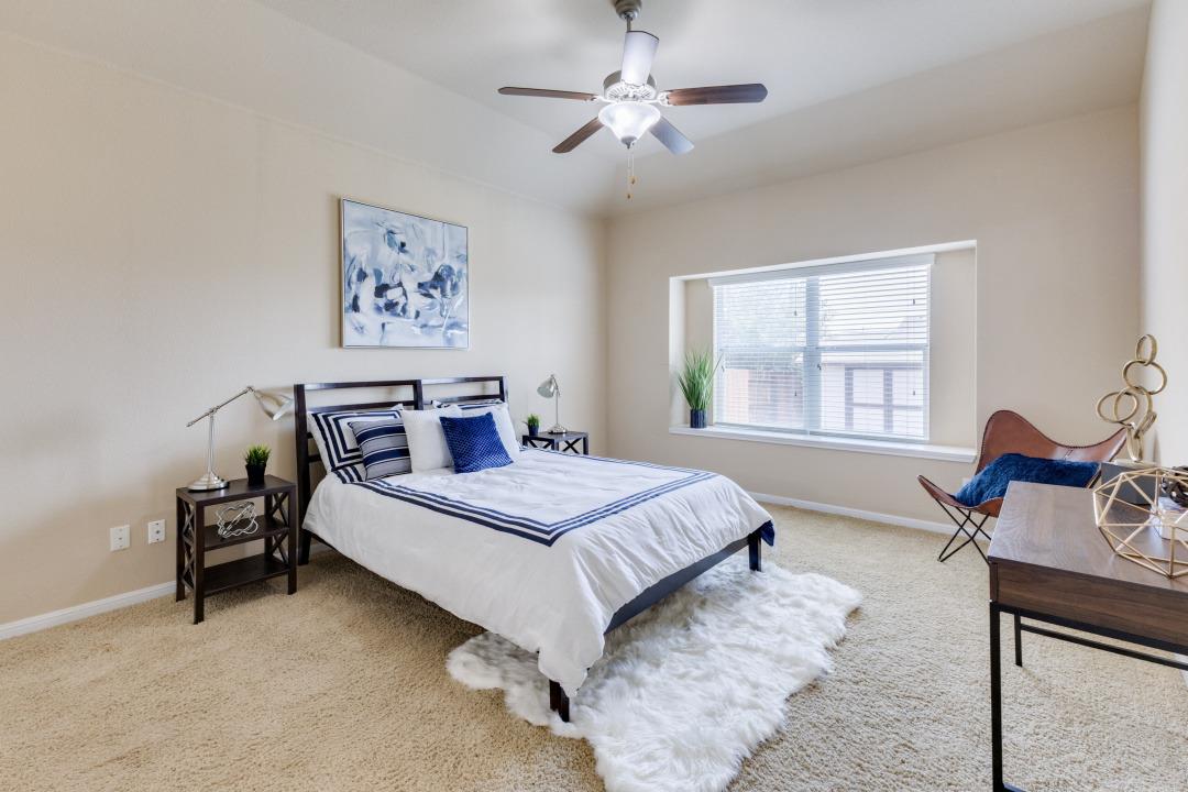 520 Bottle Brush Dr, Kyle, TX 78640