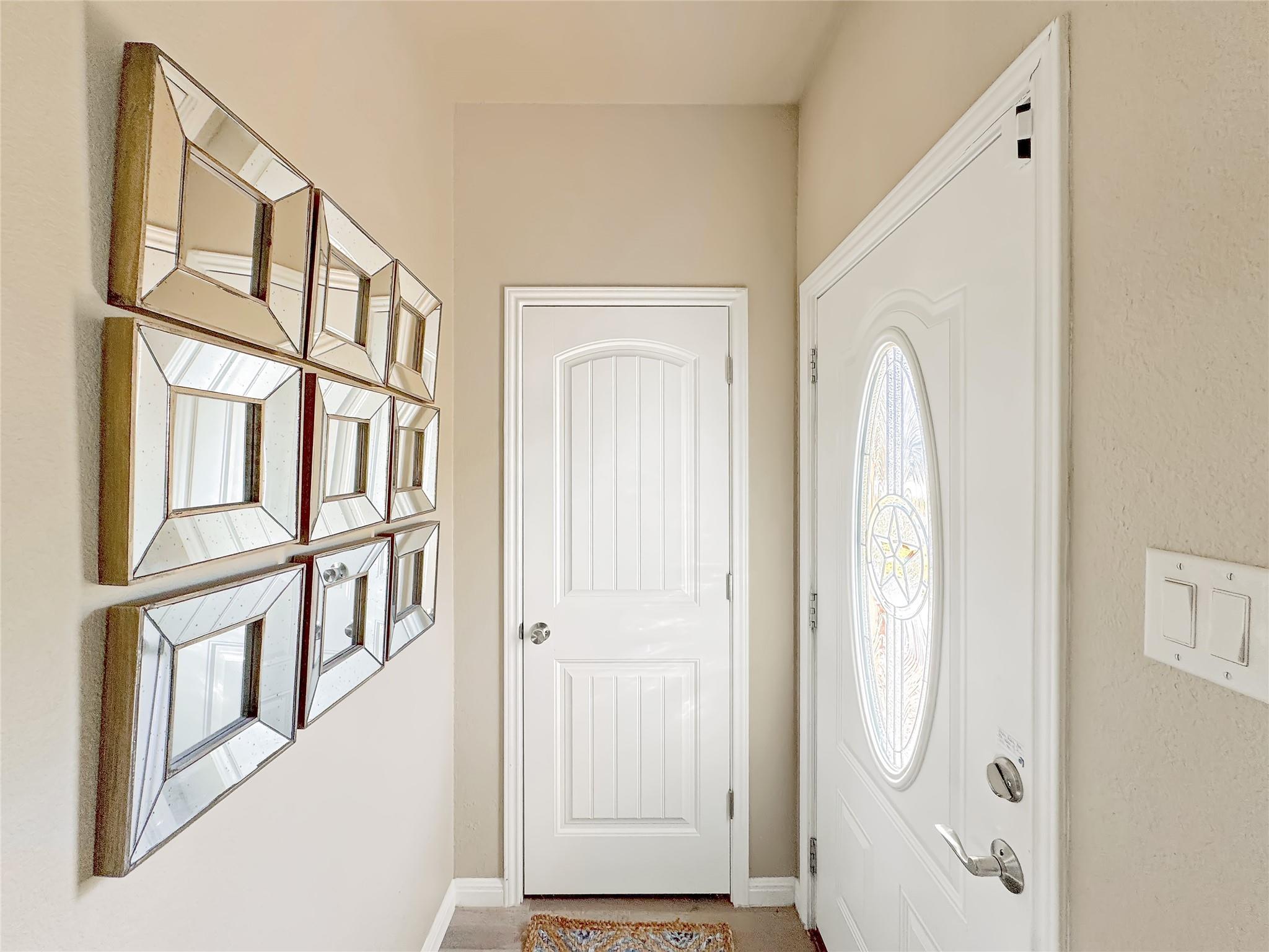 1009 EAGLE FLIGHT DR Dr, Canyon Lake, TX 78133