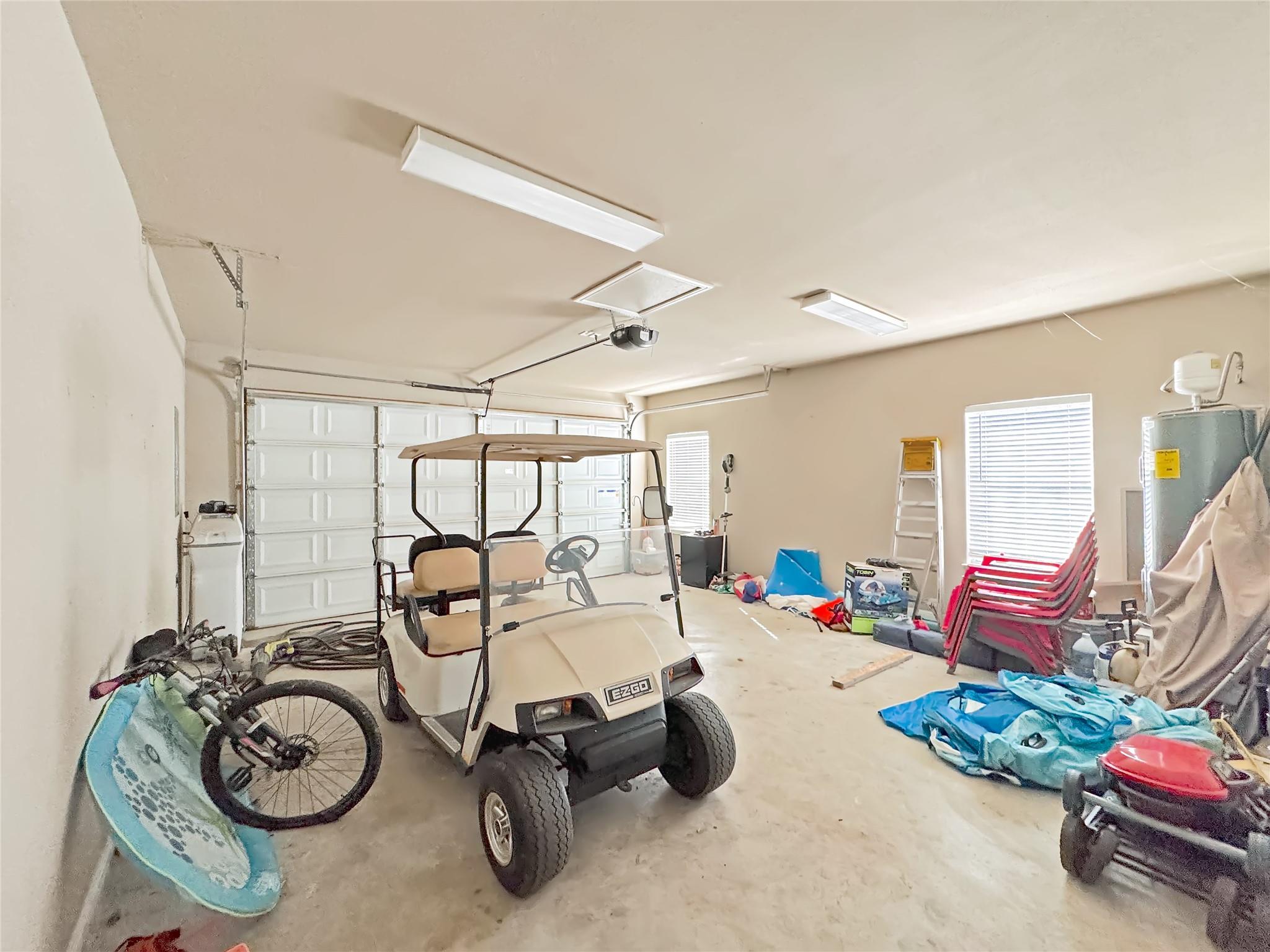 1009 EAGLE FLIGHT DR Dr, Canyon Lake, TX 78133