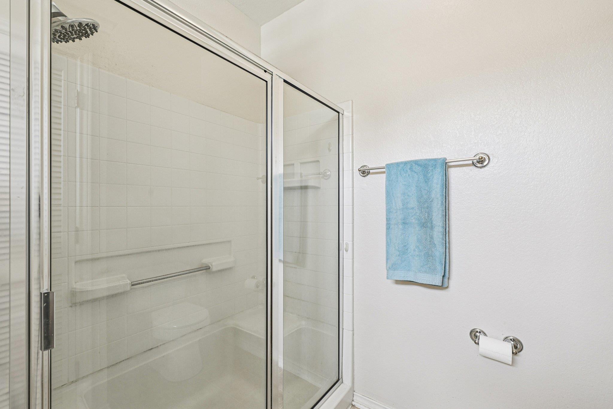 323 Crockett Loop, Georgetown, TX 78633