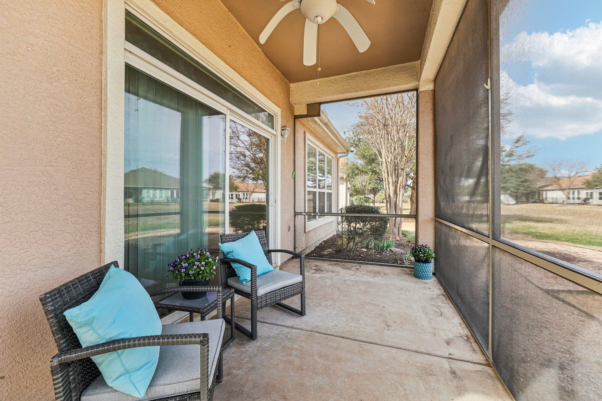 323 Crockett Loop, Georgetown, TX 78633