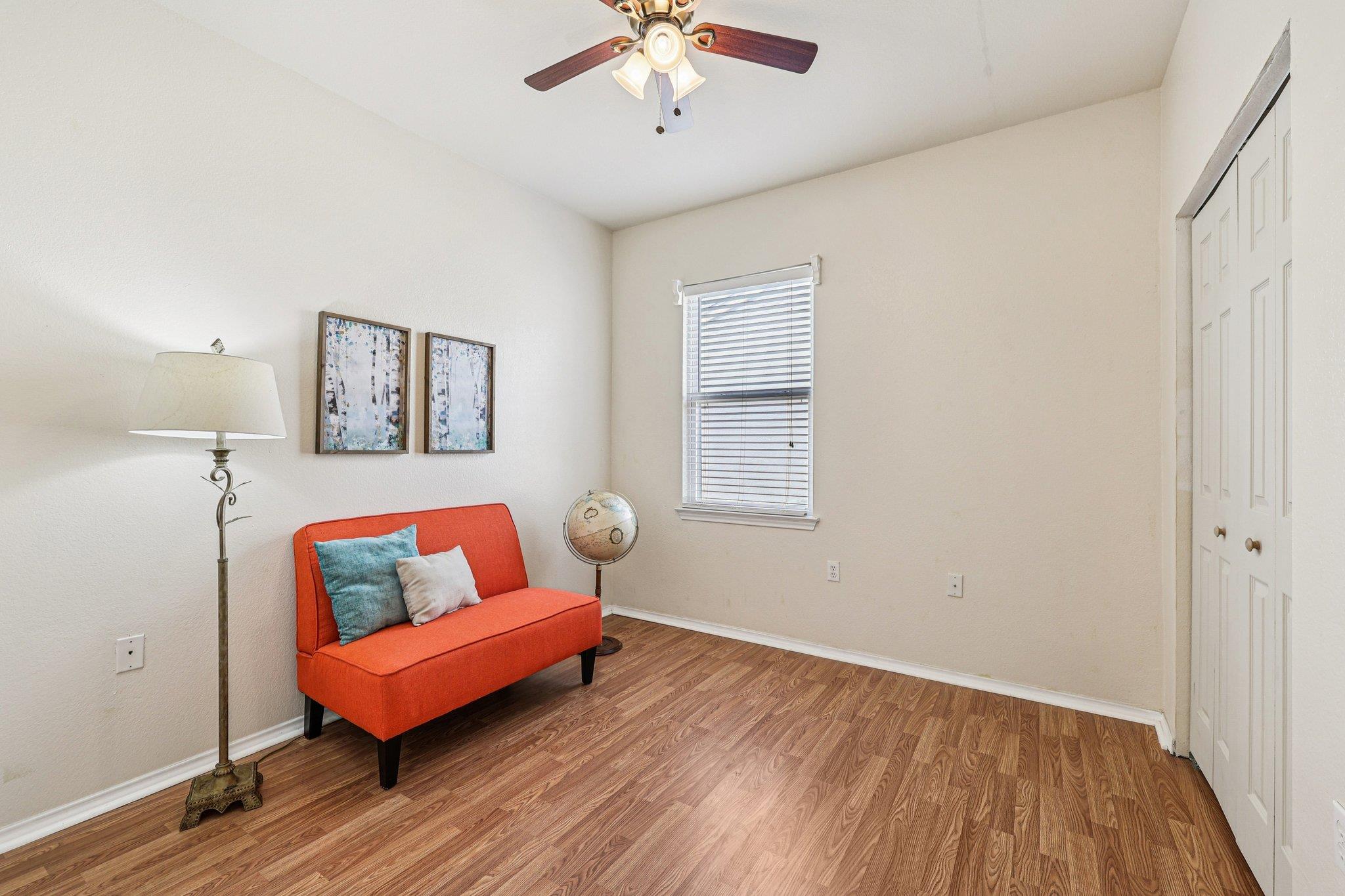 323 Crockett Loop, Georgetown, TX 78633