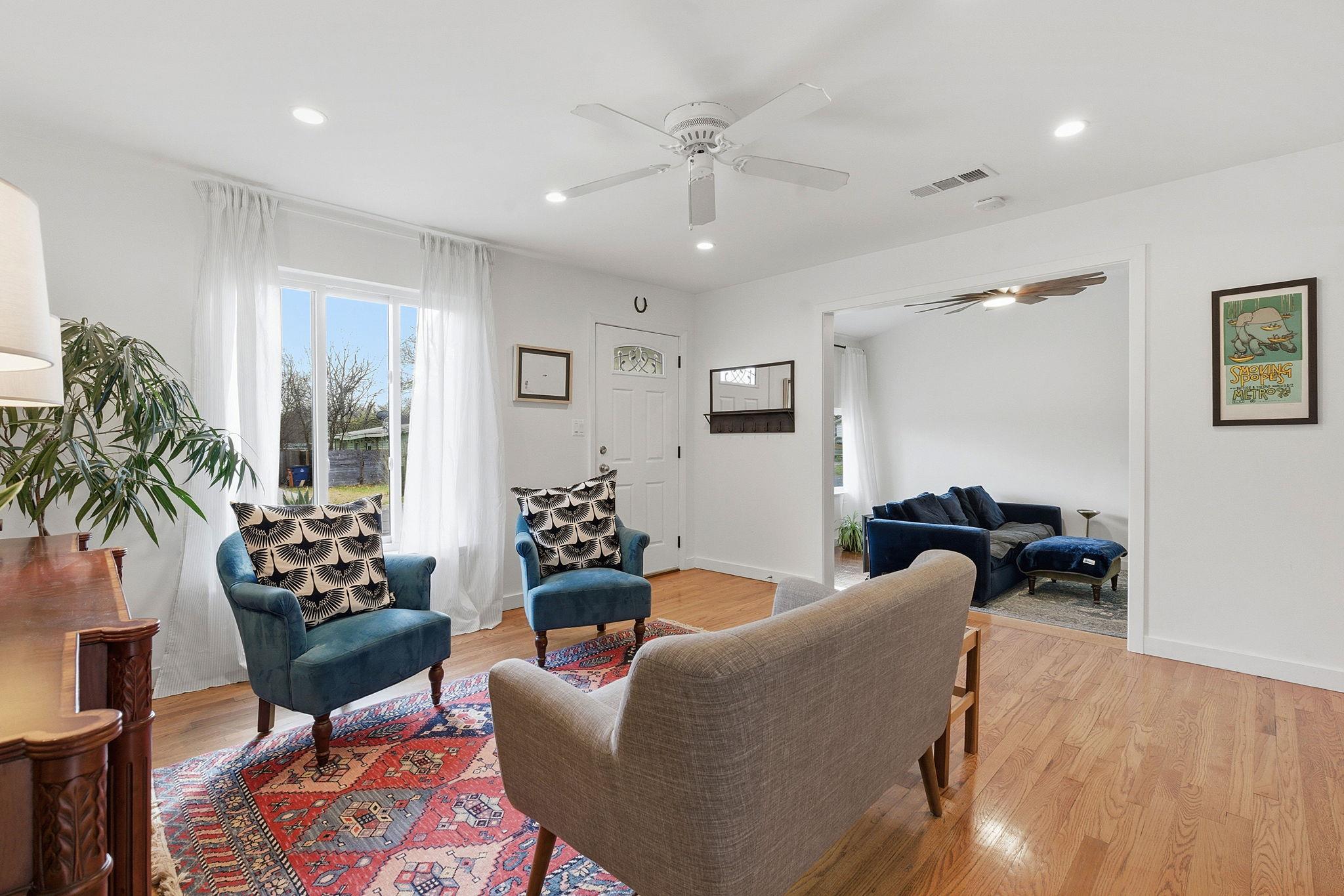 912 E 55th 1/2 St, Austin, TX 78751