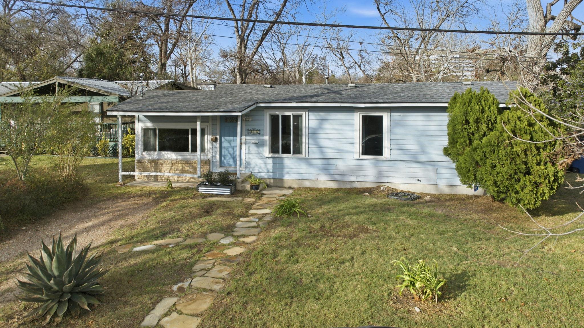 912 E 55th 1/2 St, Austin, TX 78751