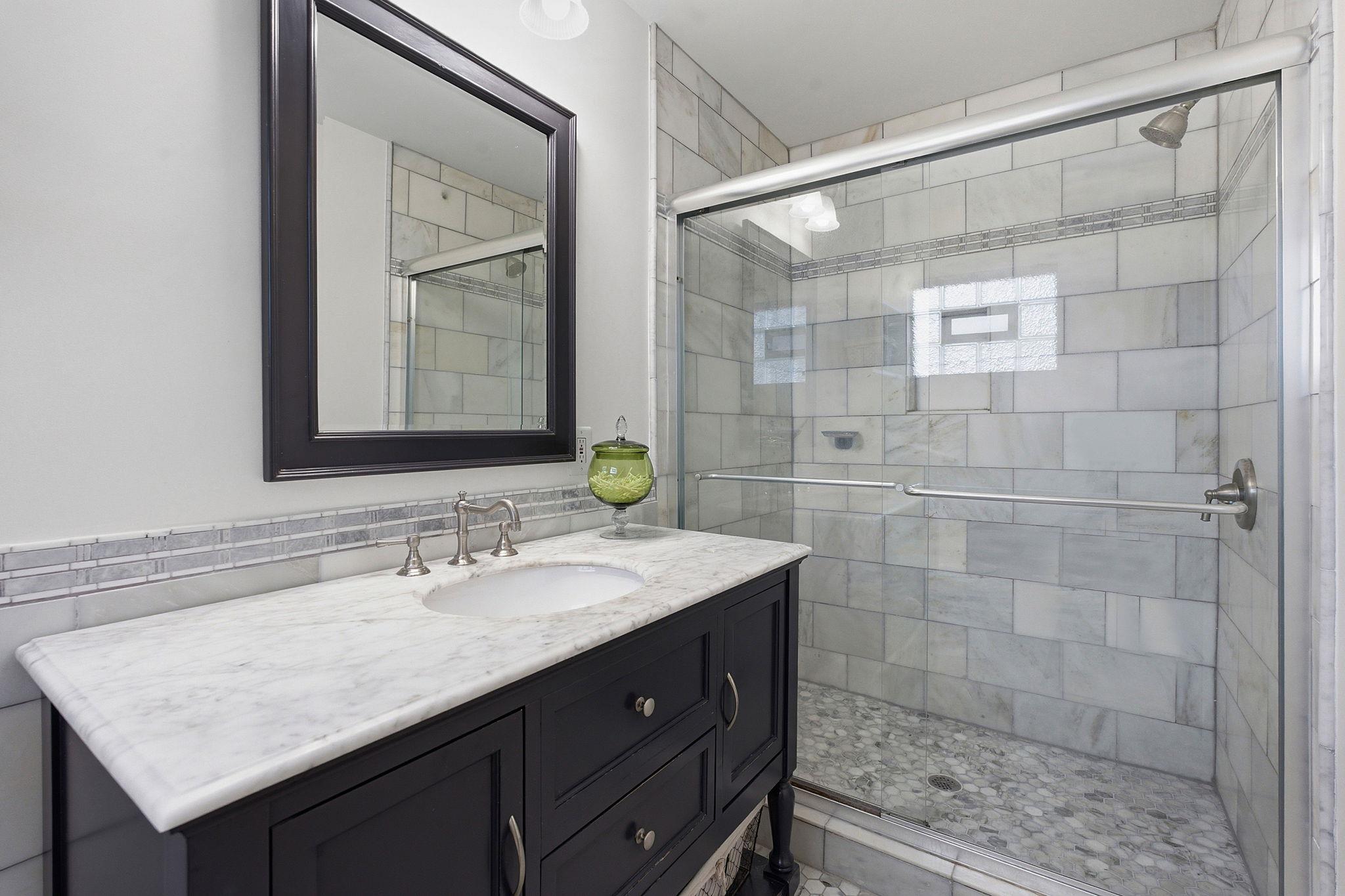 912 E 55th 1/2 St, Austin, TX 78751