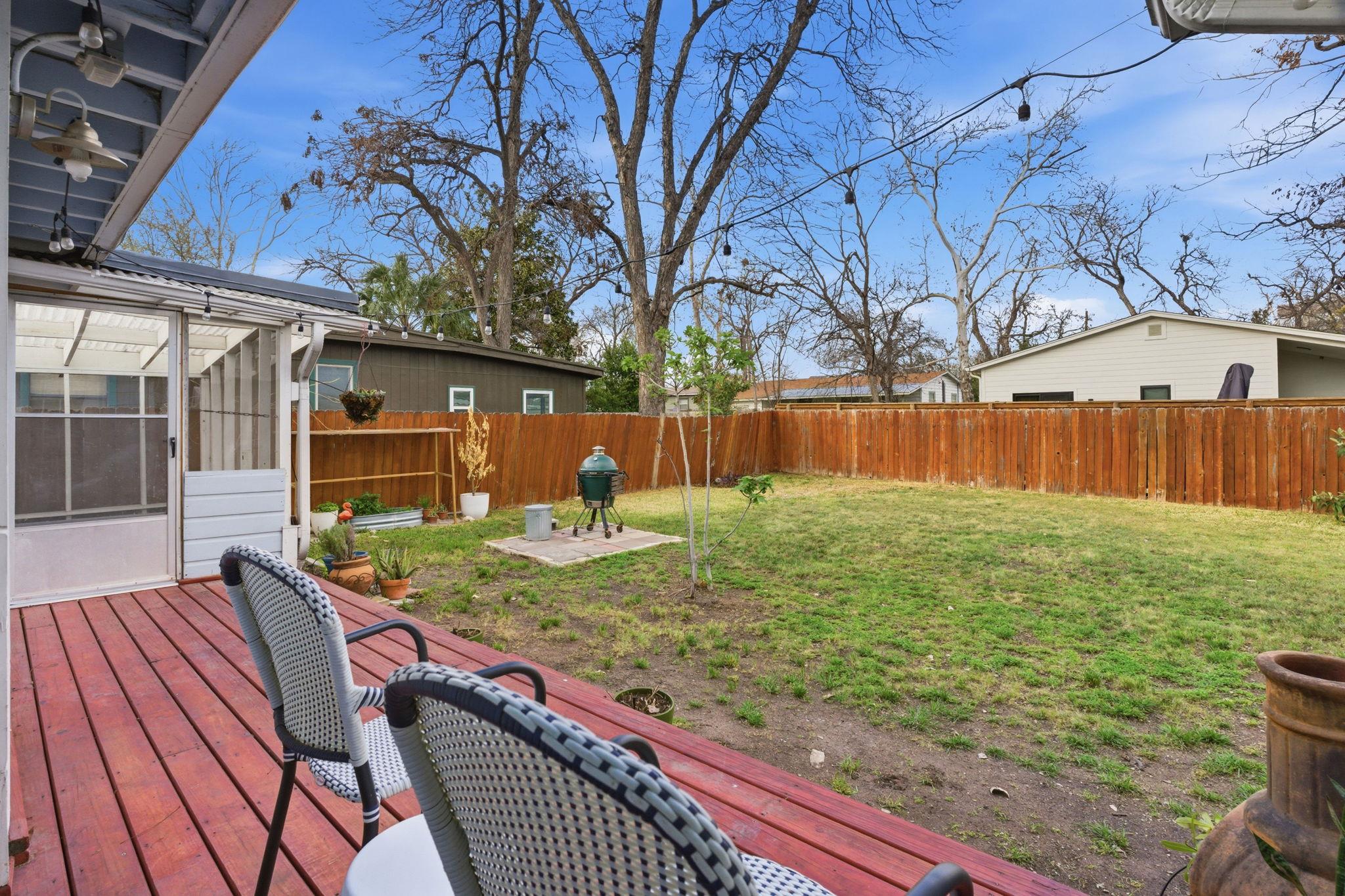 912 E 55th 1/2 St, Austin, TX 78751