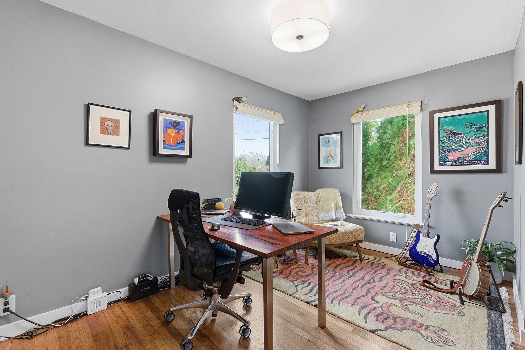 912 E 55th 1/2 St, Austin, TX 78751