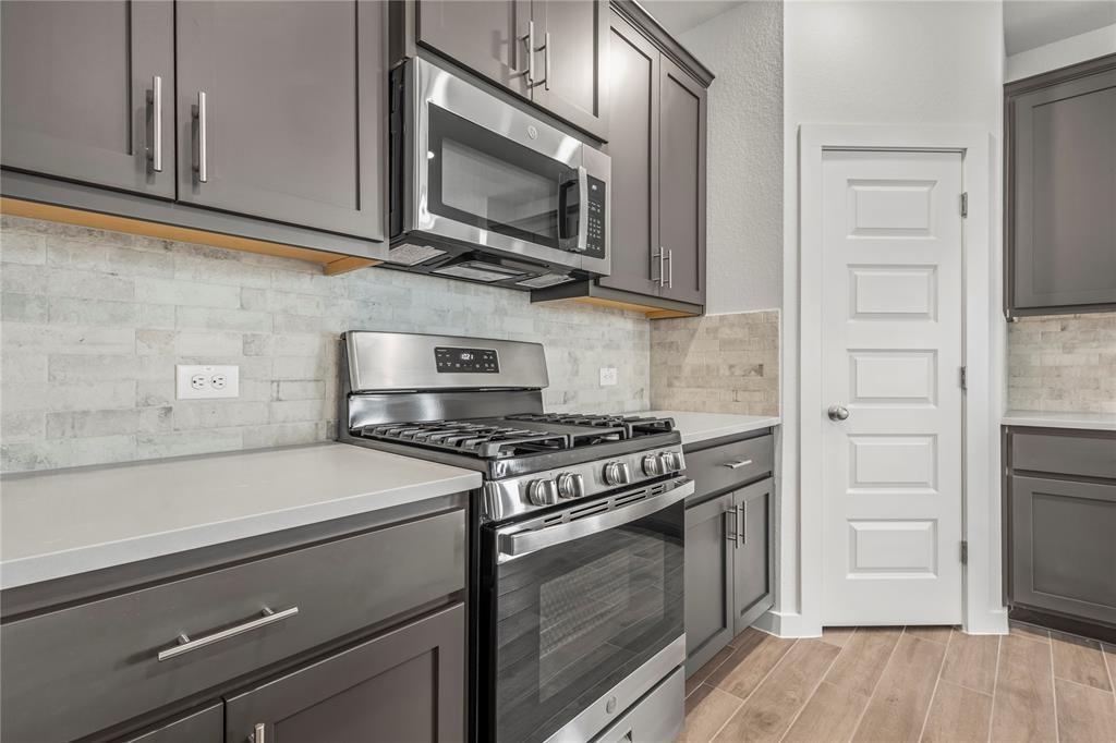 187 Everglades Dr, Kyle, TX 78640