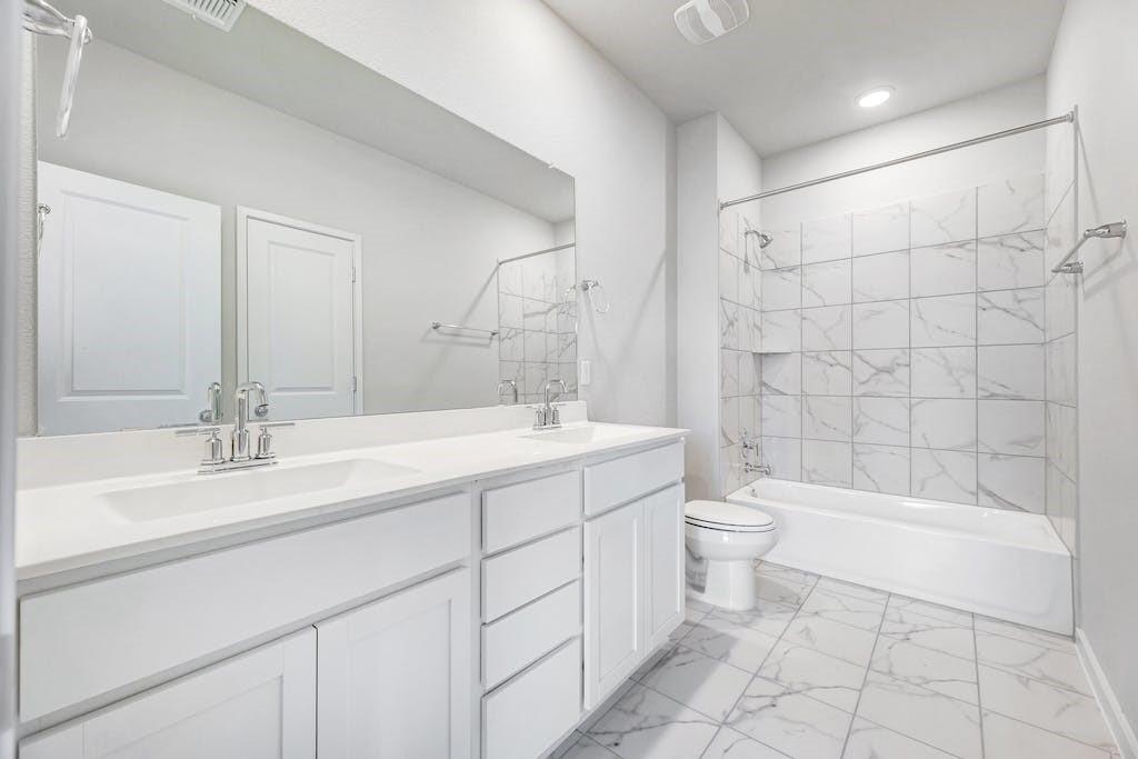 605 W South St # 182, Leander, TX 78641