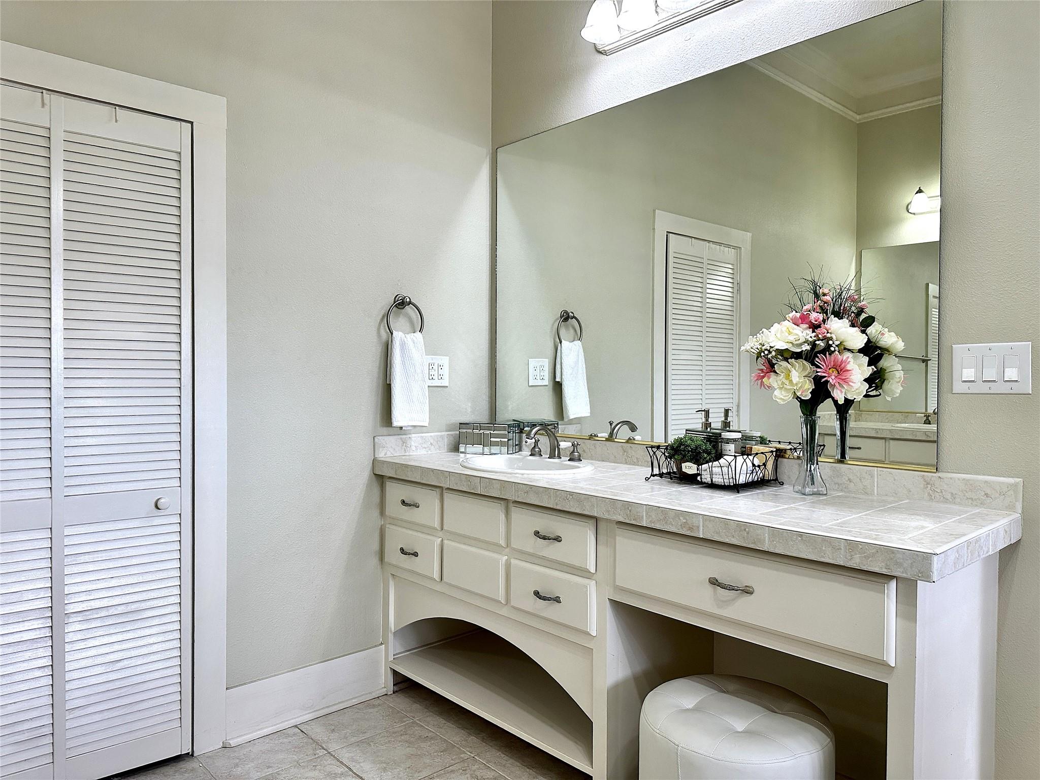 802 Main St, Bastrop, TX 78602