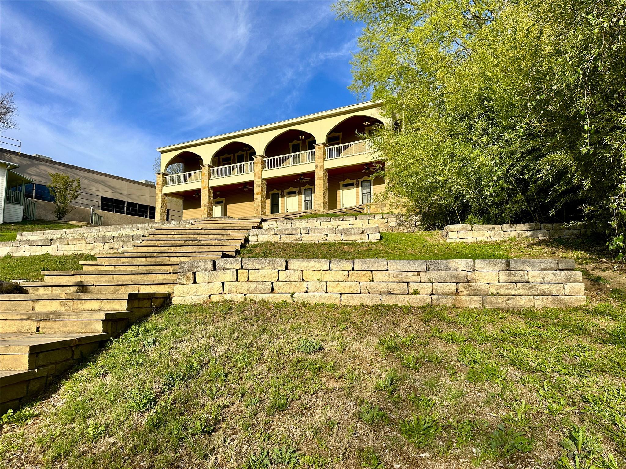 802 Main St, Bastrop, TX 78602