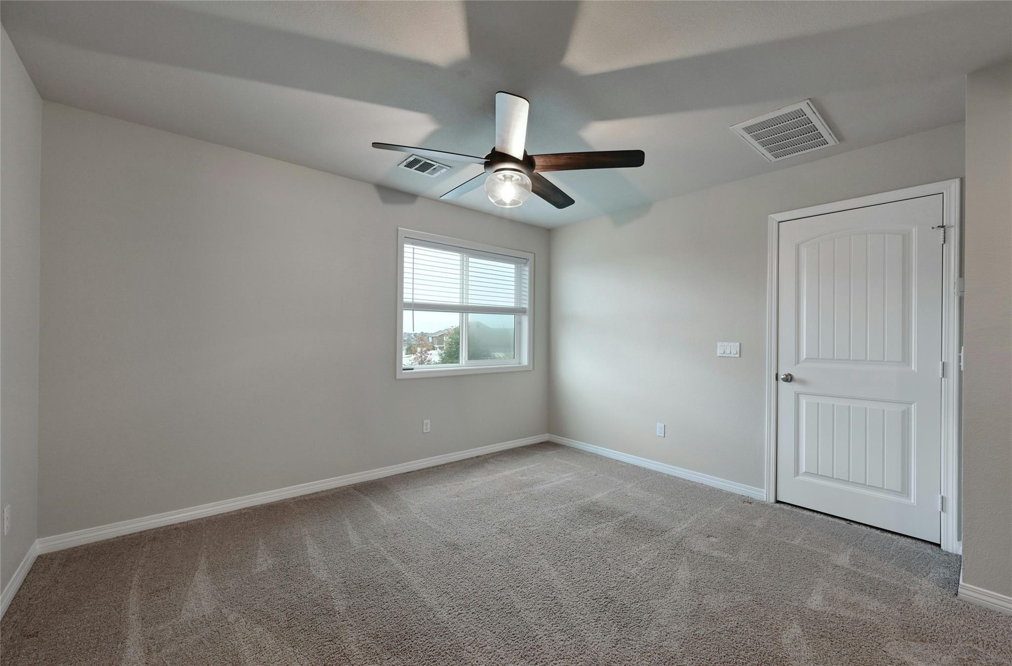 11121 Mickelson Dr, Austin, TX 78747