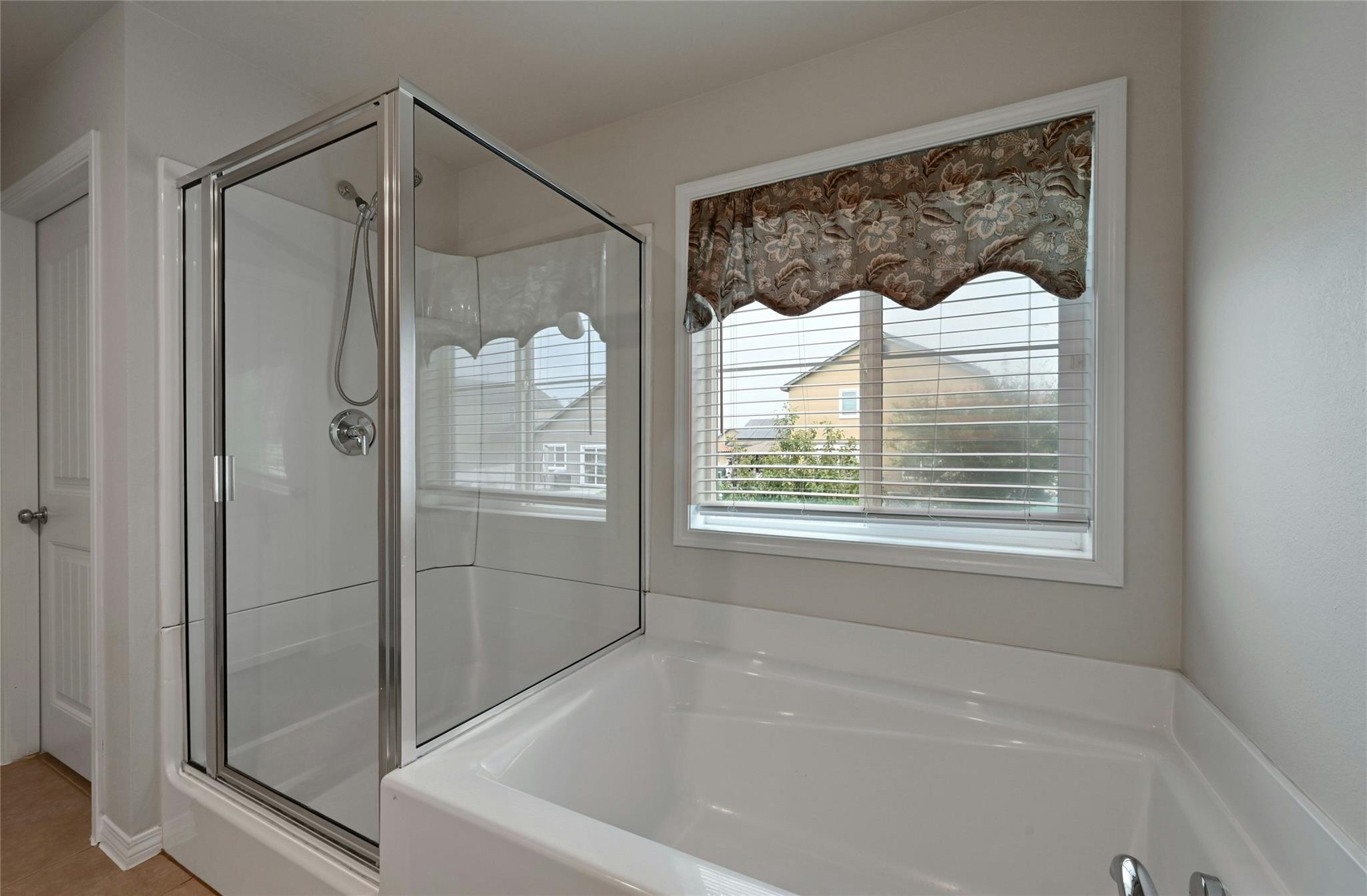 11121 Mickelson Dr, Austin, TX 78747