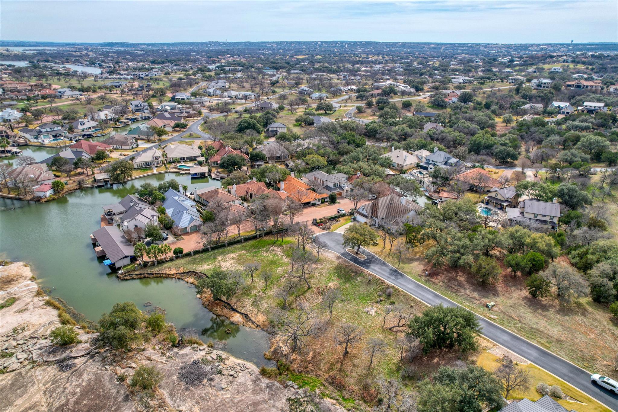108 MOON ISLE, Horseshoe Bay, TX 78657
