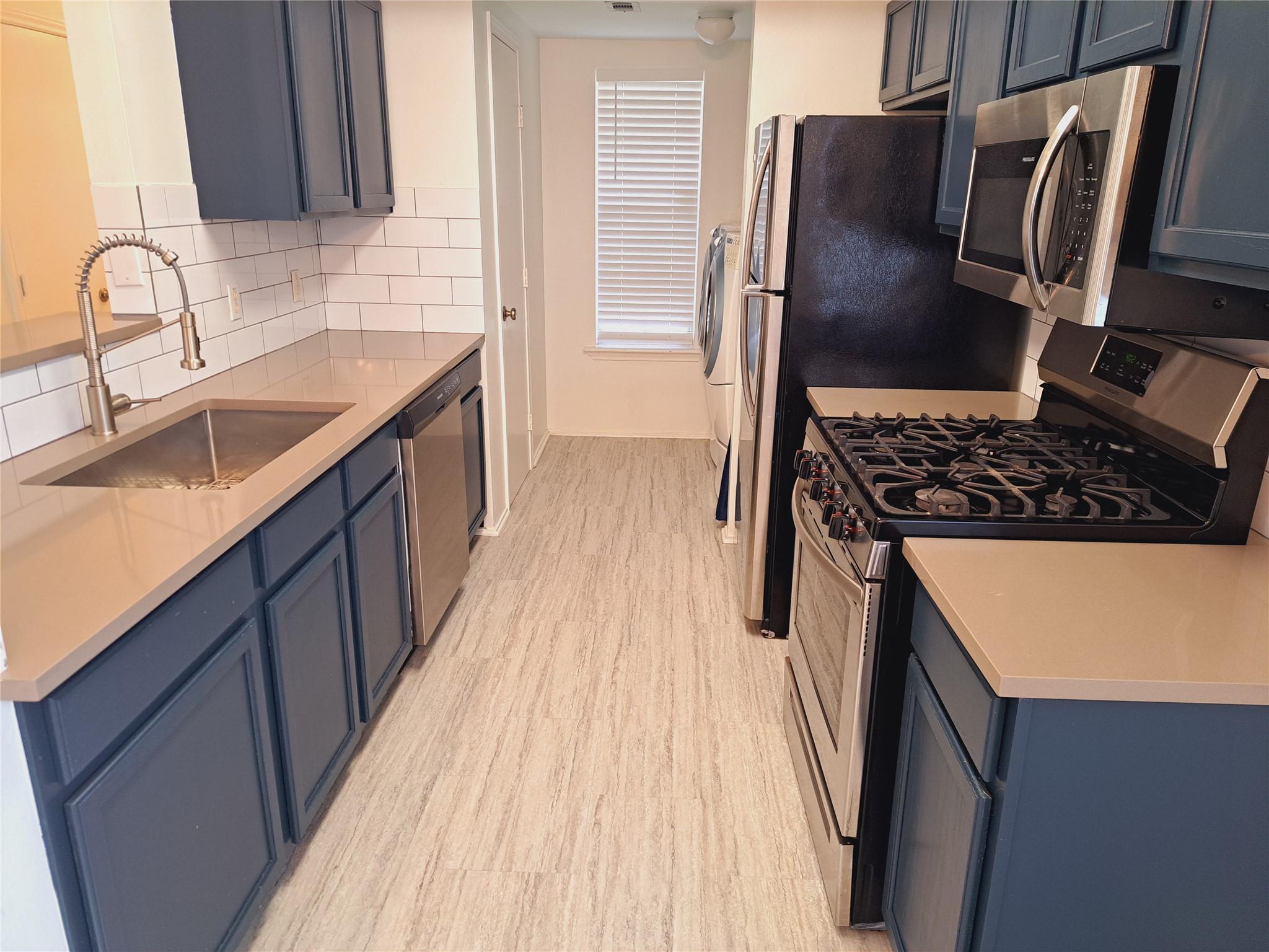 6703 Hill Oaks Dr # A, Austin, TX 78749