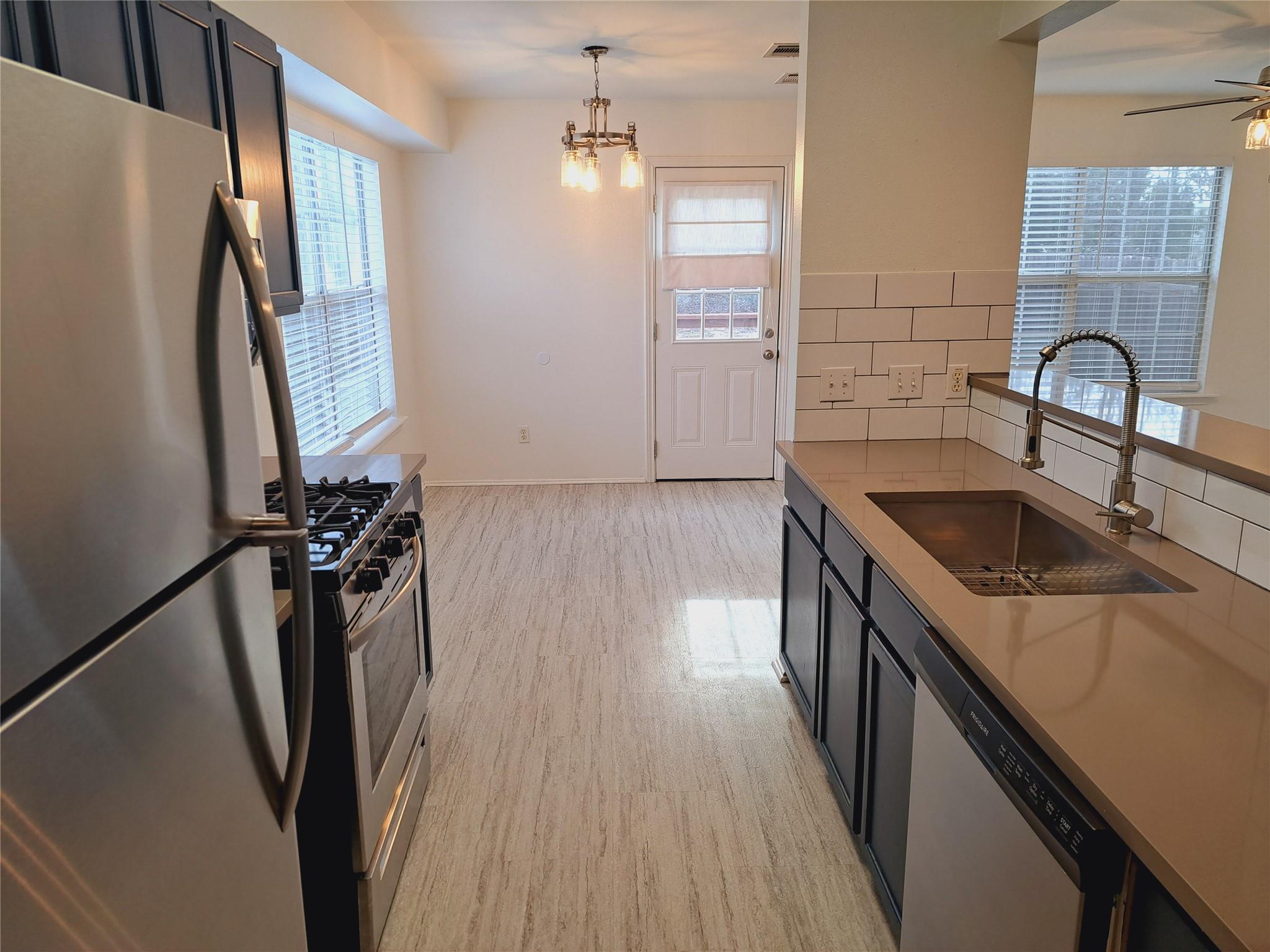 6703 Hill Oaks Dr # A, Austin, TX 78749