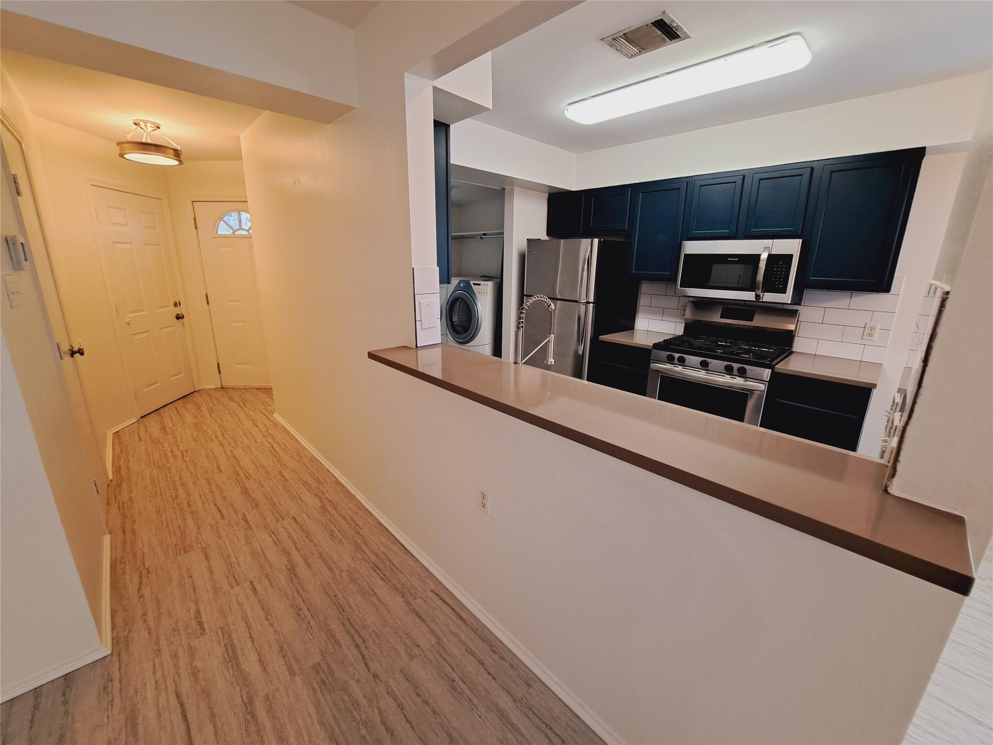 6703 Hill Oaks Dr # A, Austin, TX 78749