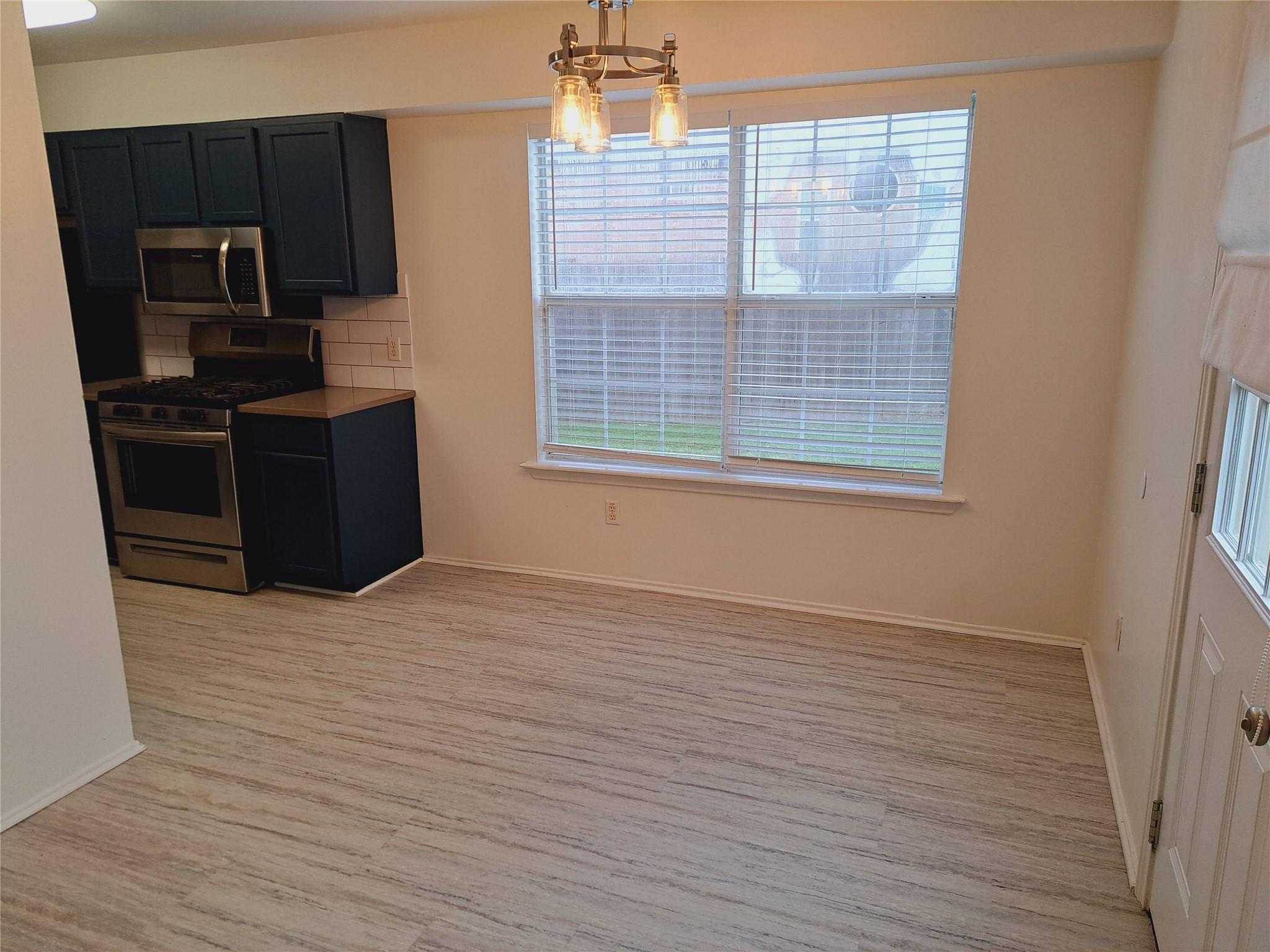 6703 Hill Oaks Dr # A, Austin, TX 78749