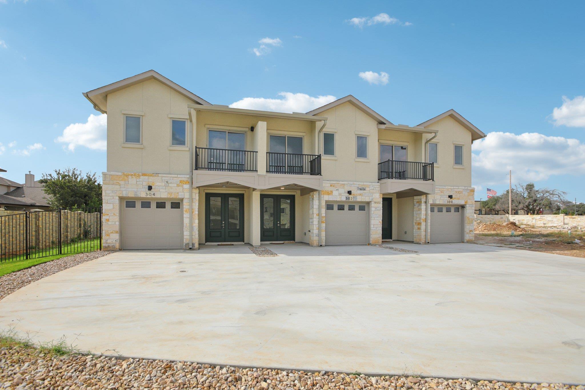 302 Tesla Cir, Austin, TX 78681