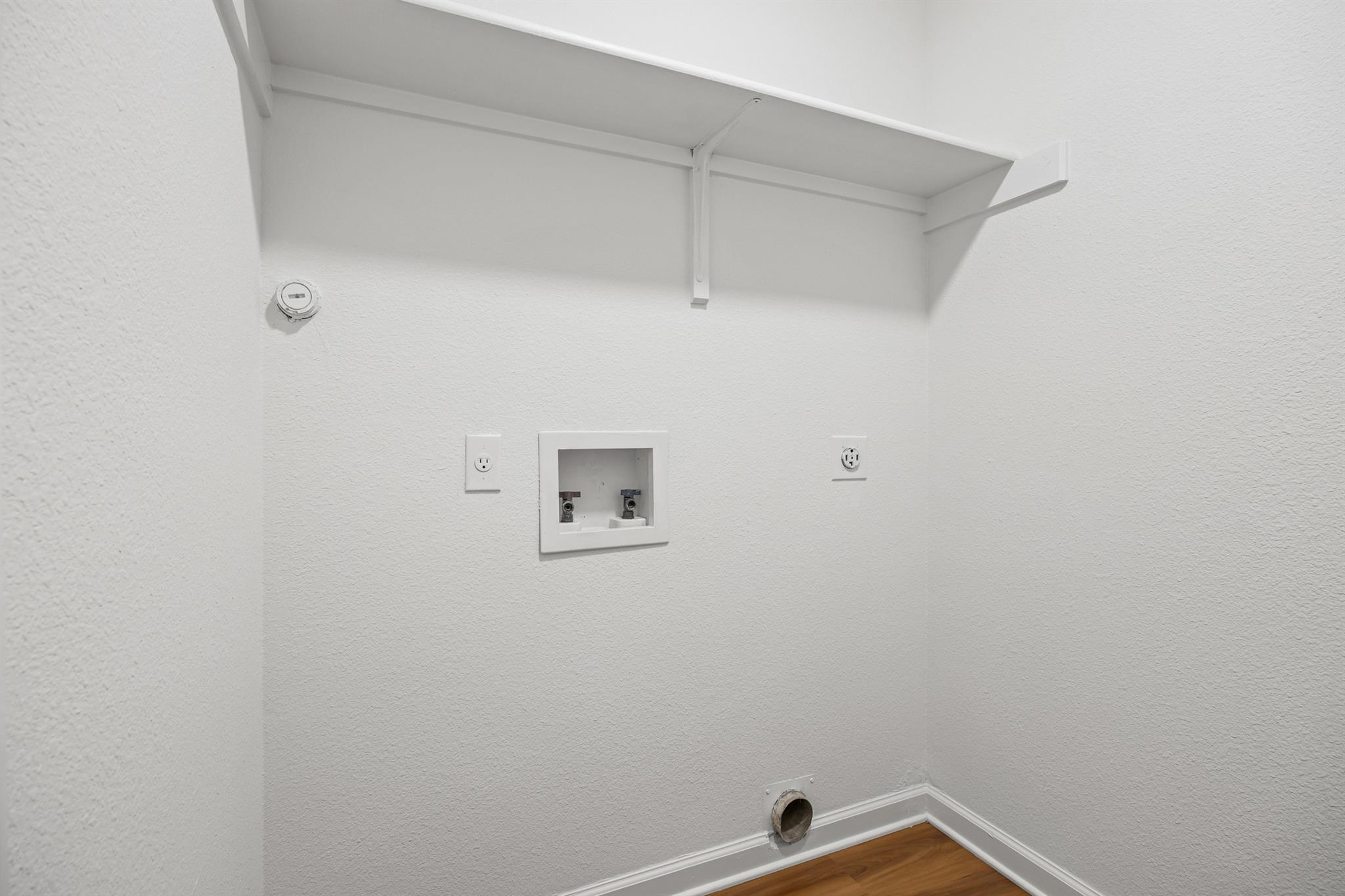 117 High Point Blvd, Cedar Creek, TX 78612