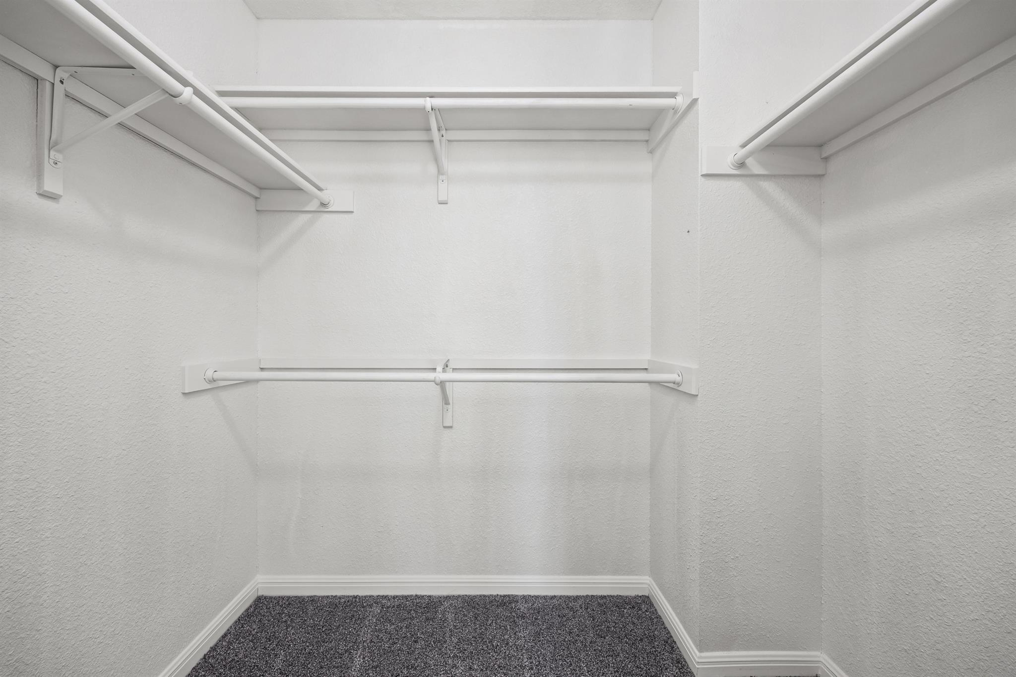 117 High Point Blvd, Cedar Creek, TX 78612