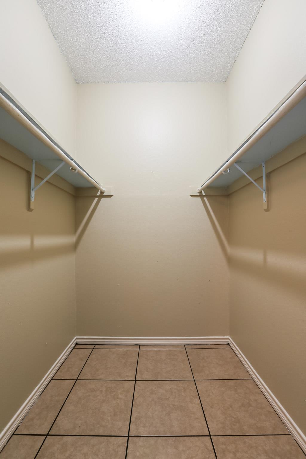 3001 Cedar St # A-208, Austin, TX 78705