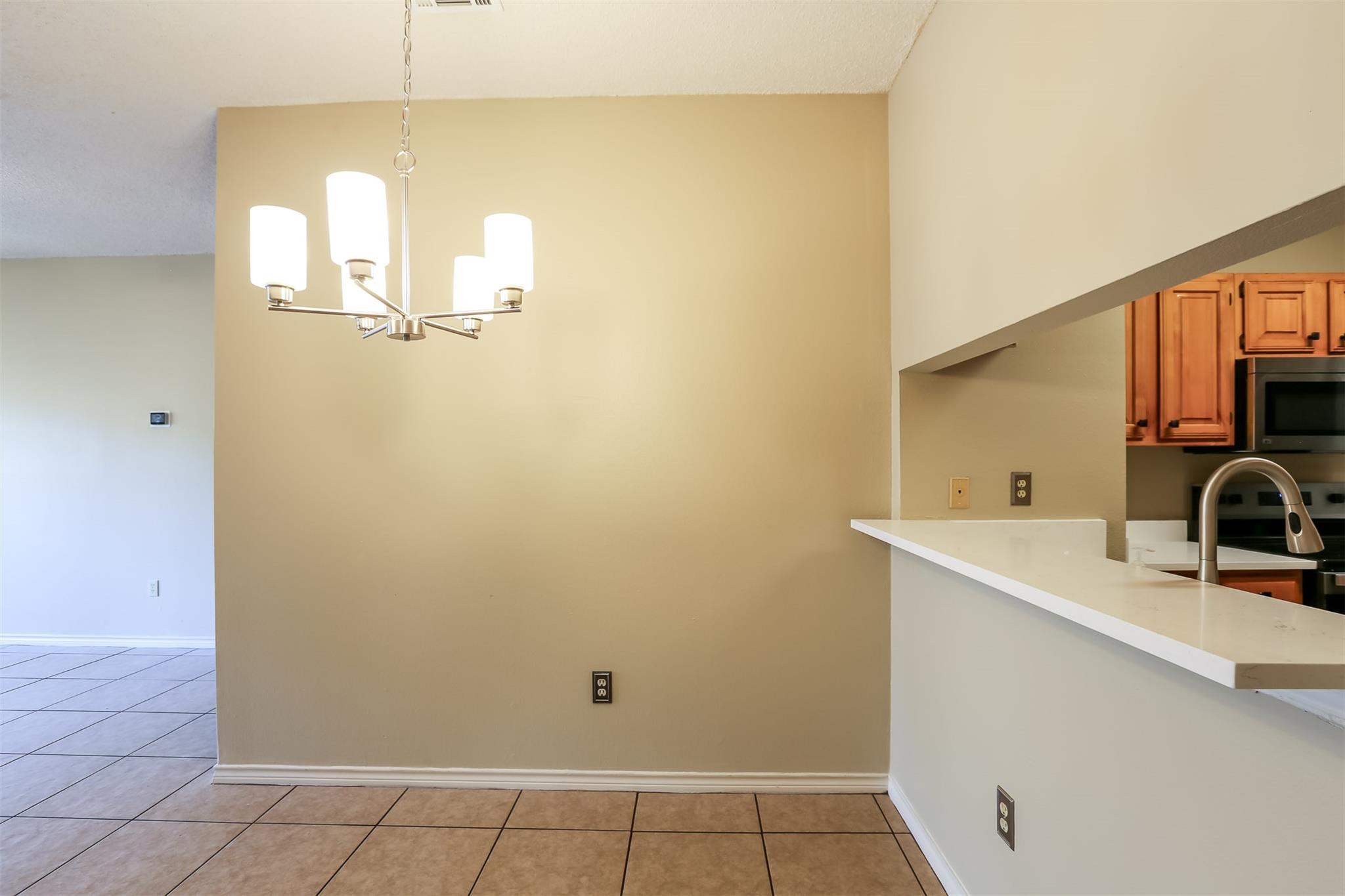 3001 Cedar St # A-208, Austin, TX 78705