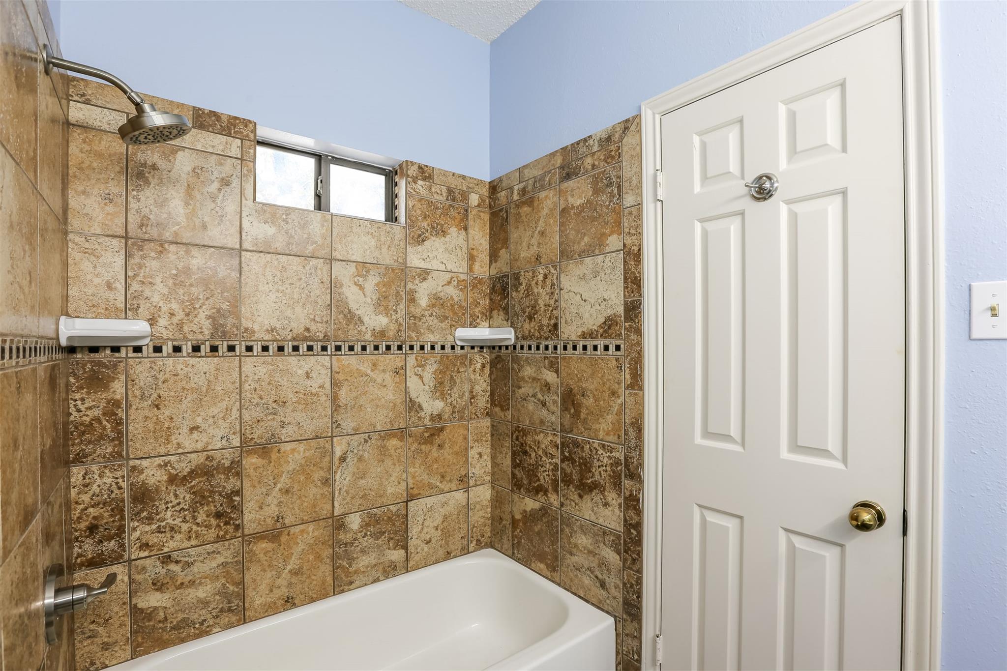 3001 Cedar St # A-208, Austin, TX 78705