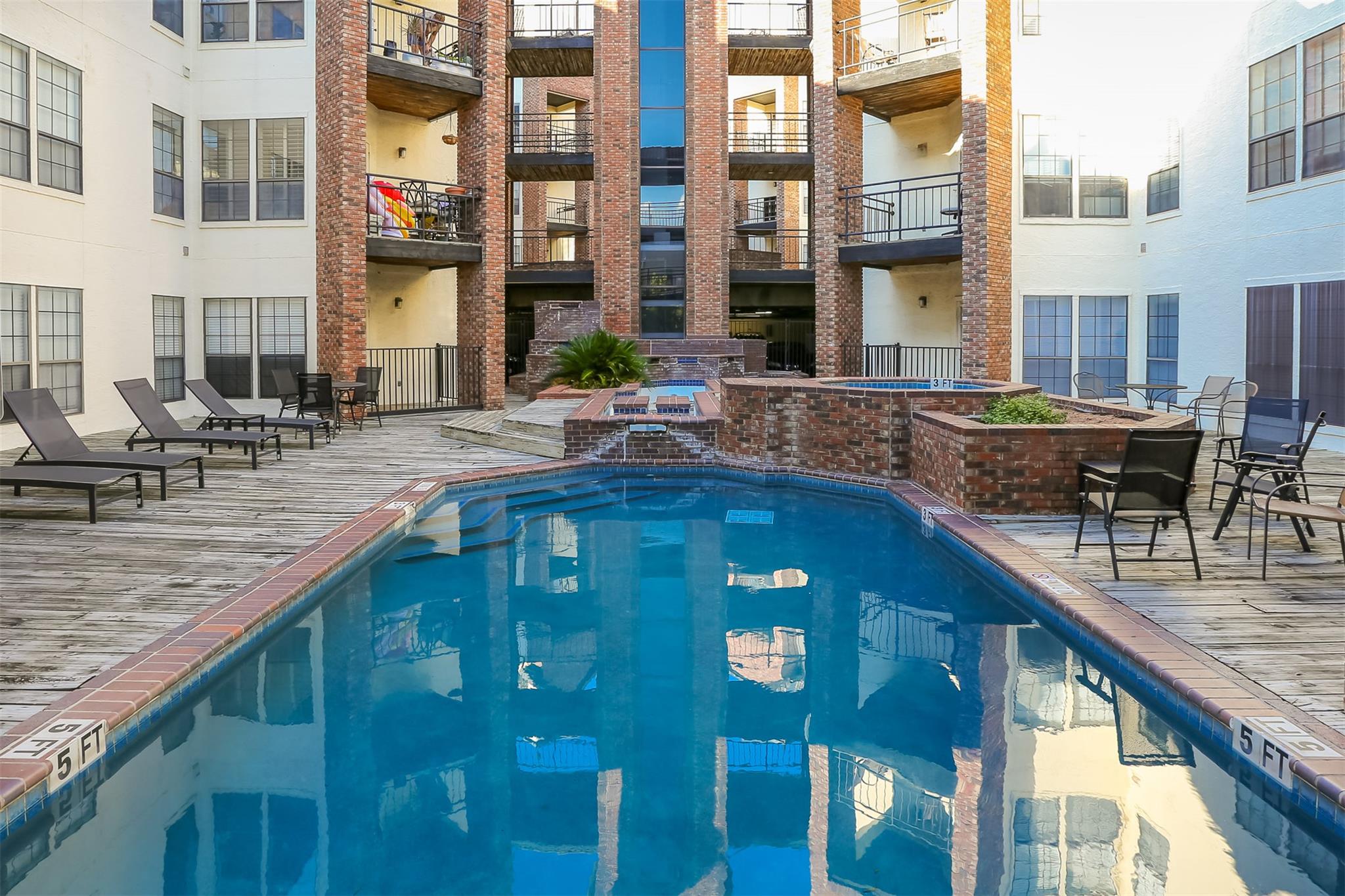 3001 Cedar St # A-208, Austin, TX 78705