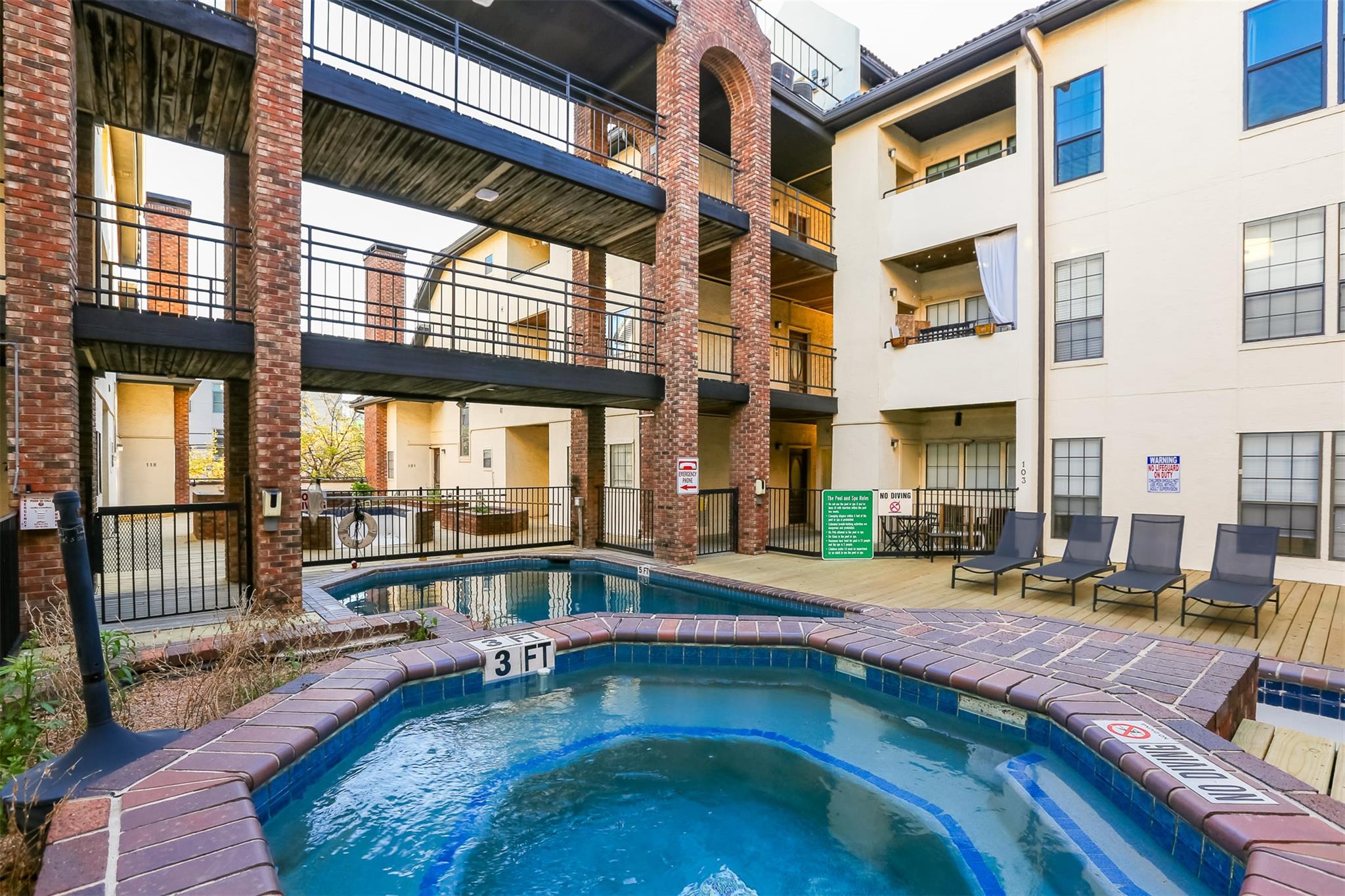 3001 Cedar St # A-208, Austin, TX 78705